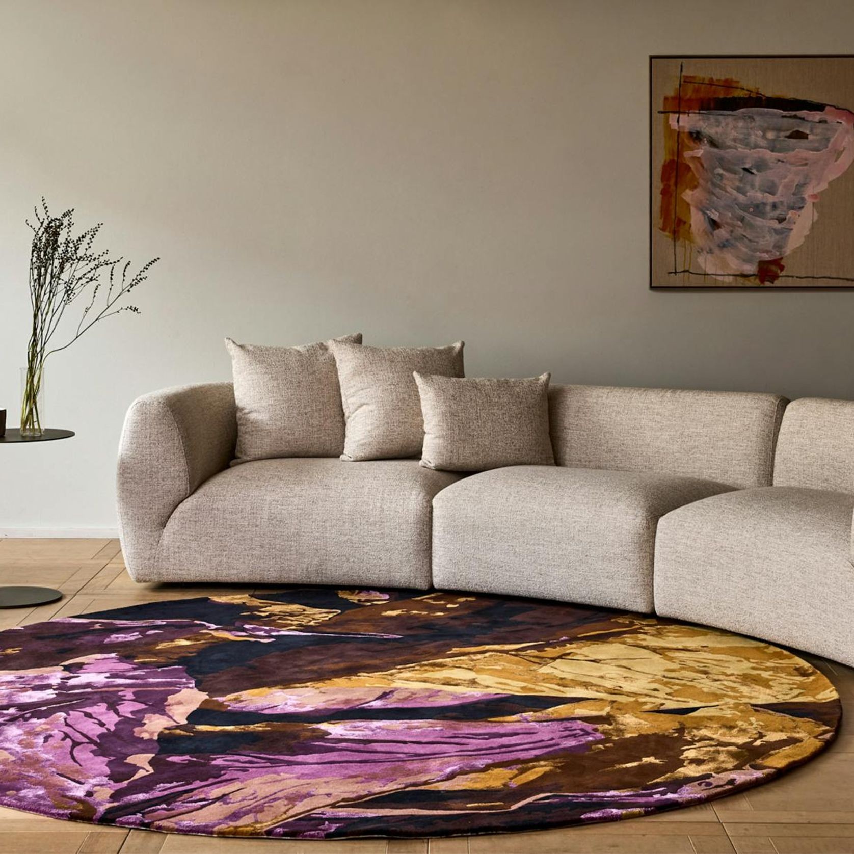 Lily Sofa gallery detail image