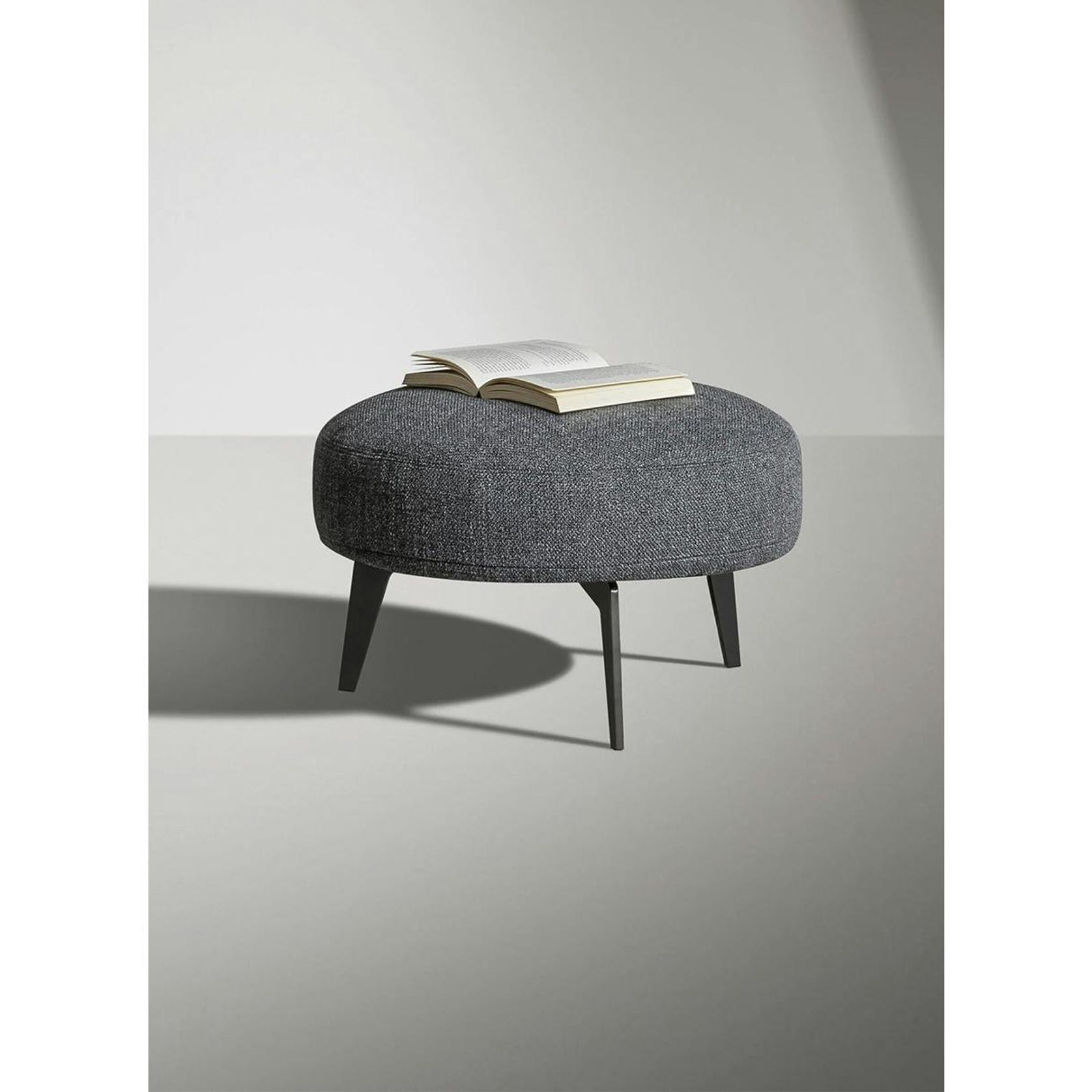 Lovy Pouf gallery detail image