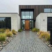 Metro Cobble Granite | Stone gallery detail image