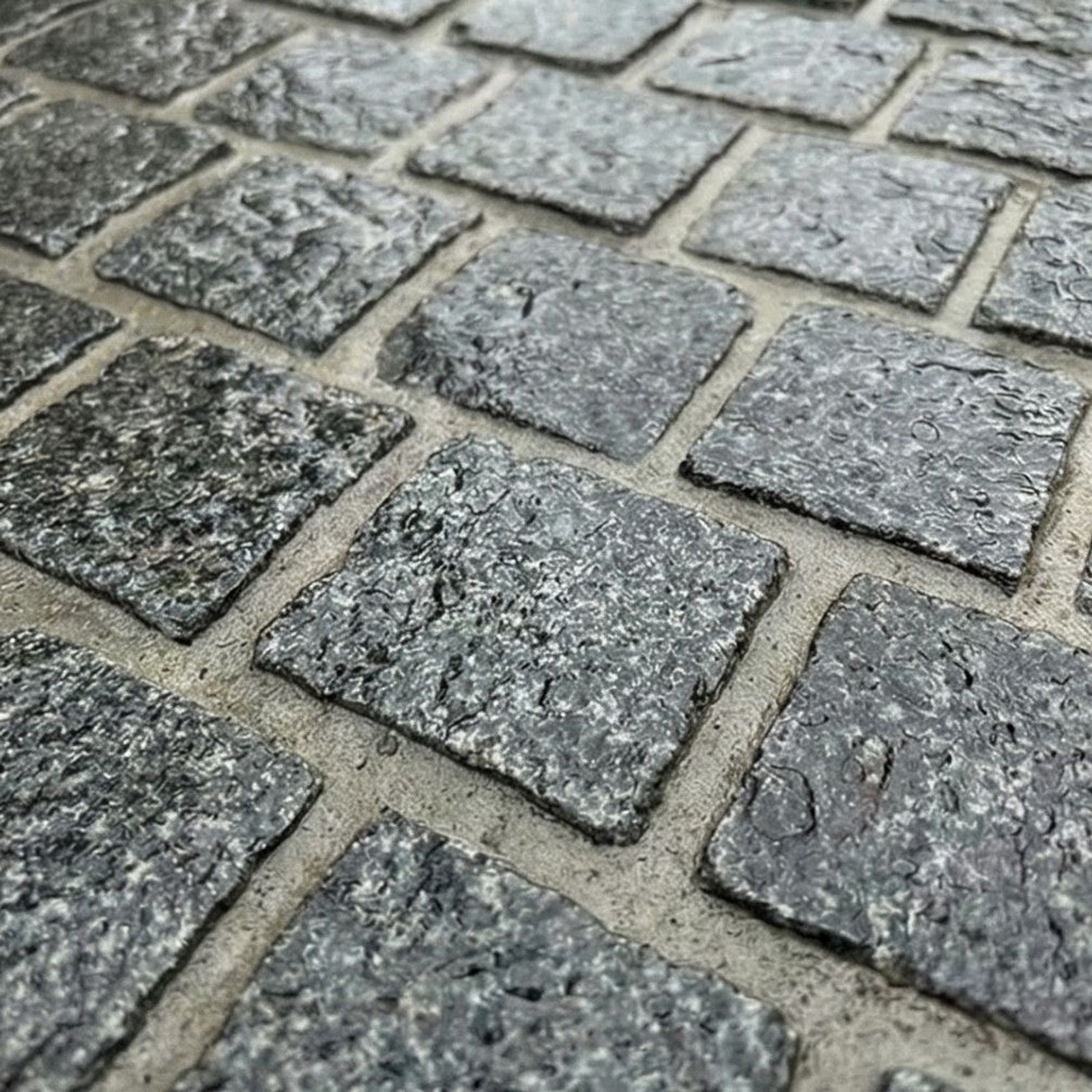 Metro Cobble Granite | Stone gallery detail image