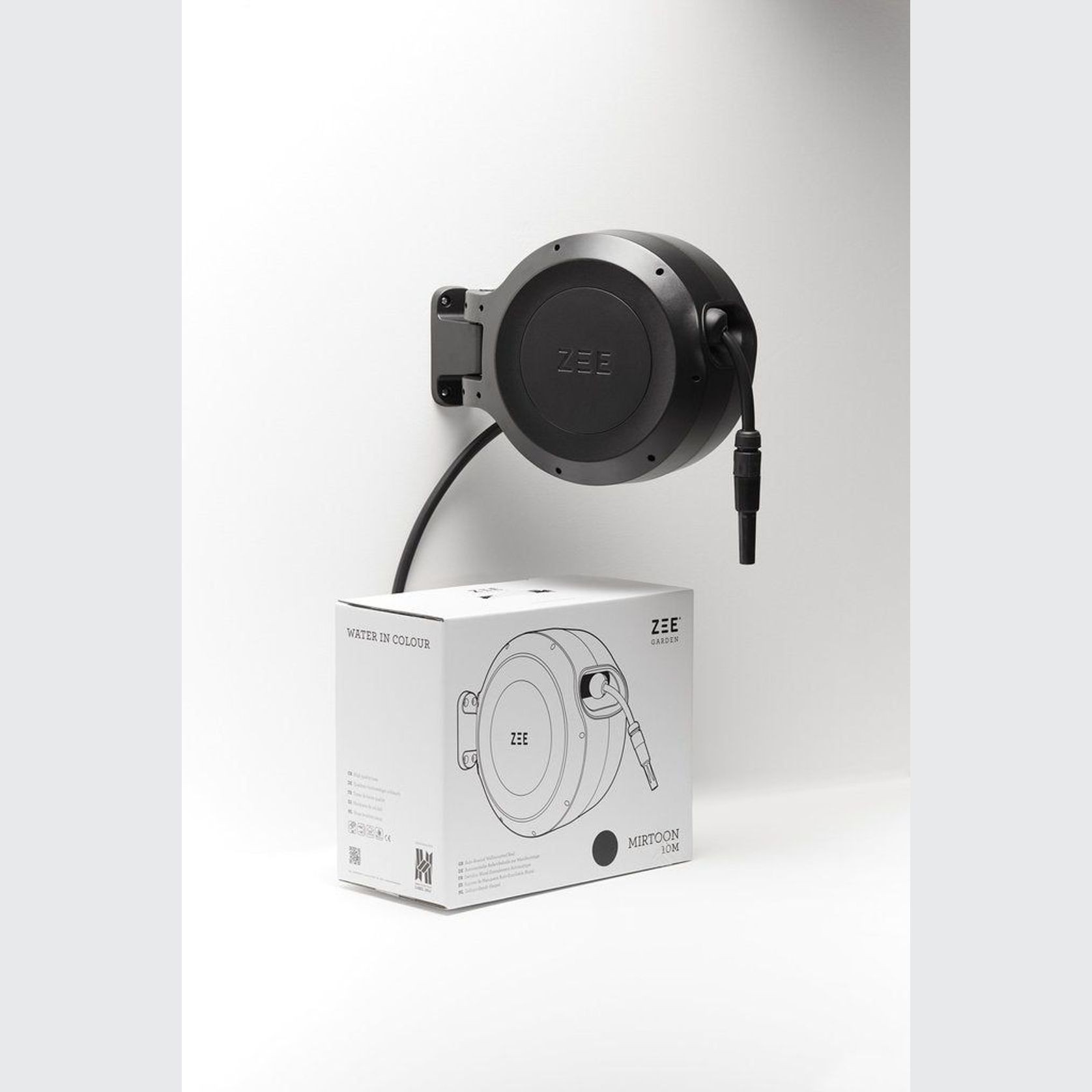 ZEE Mirtoon Hose Reel 10m Black gallery detail image