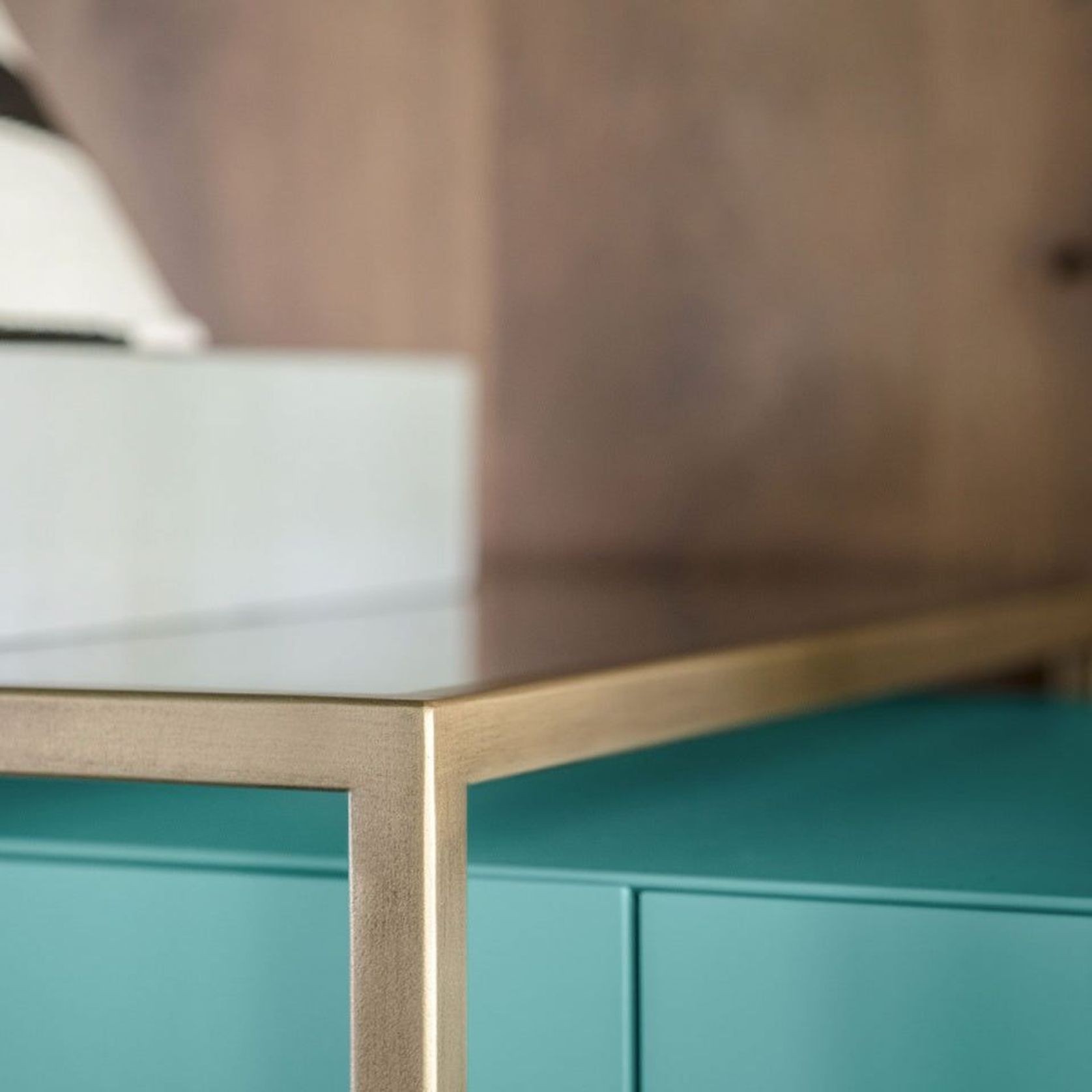 Zoom Sideboard gallery detail image