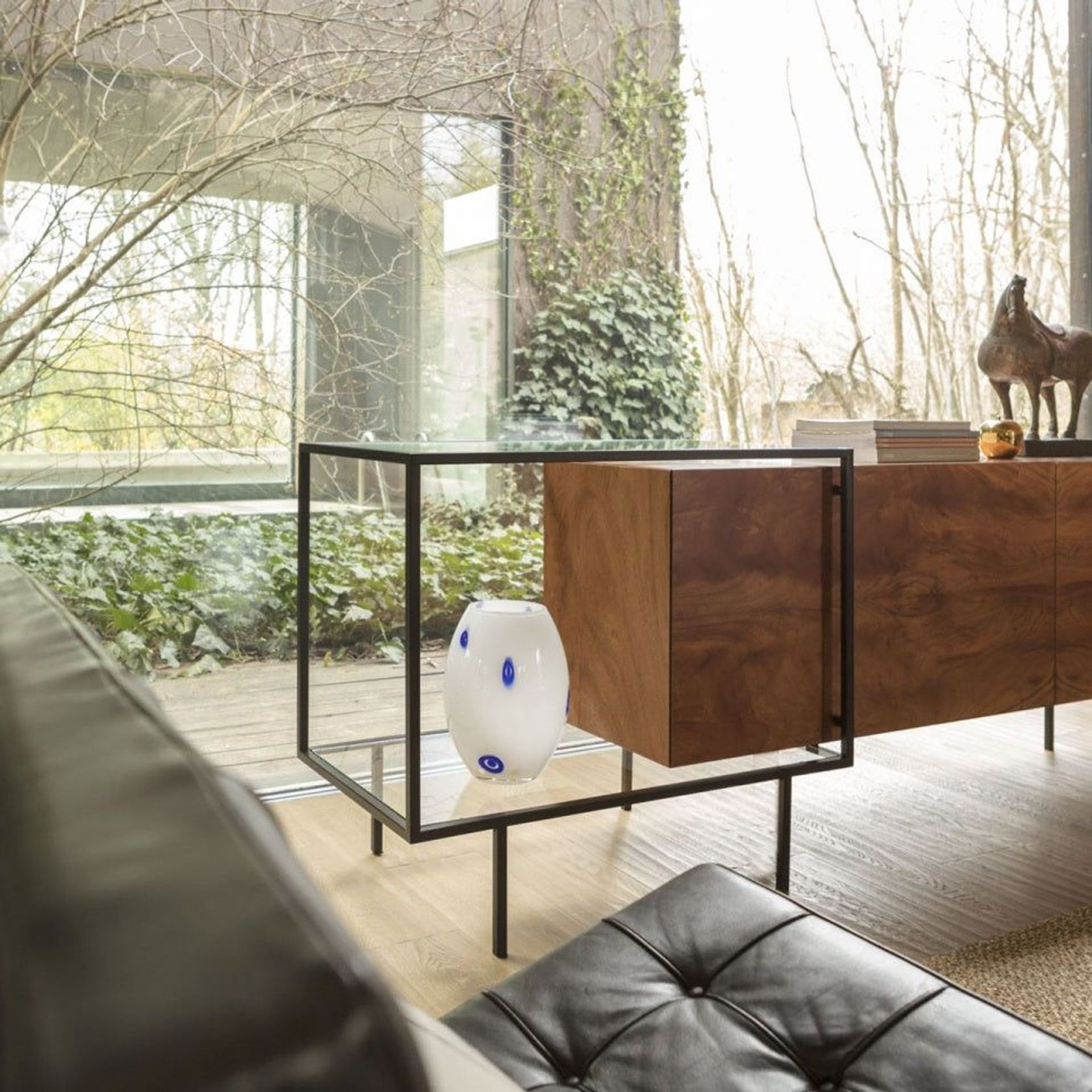 Zoom Sideboard gallery detail image