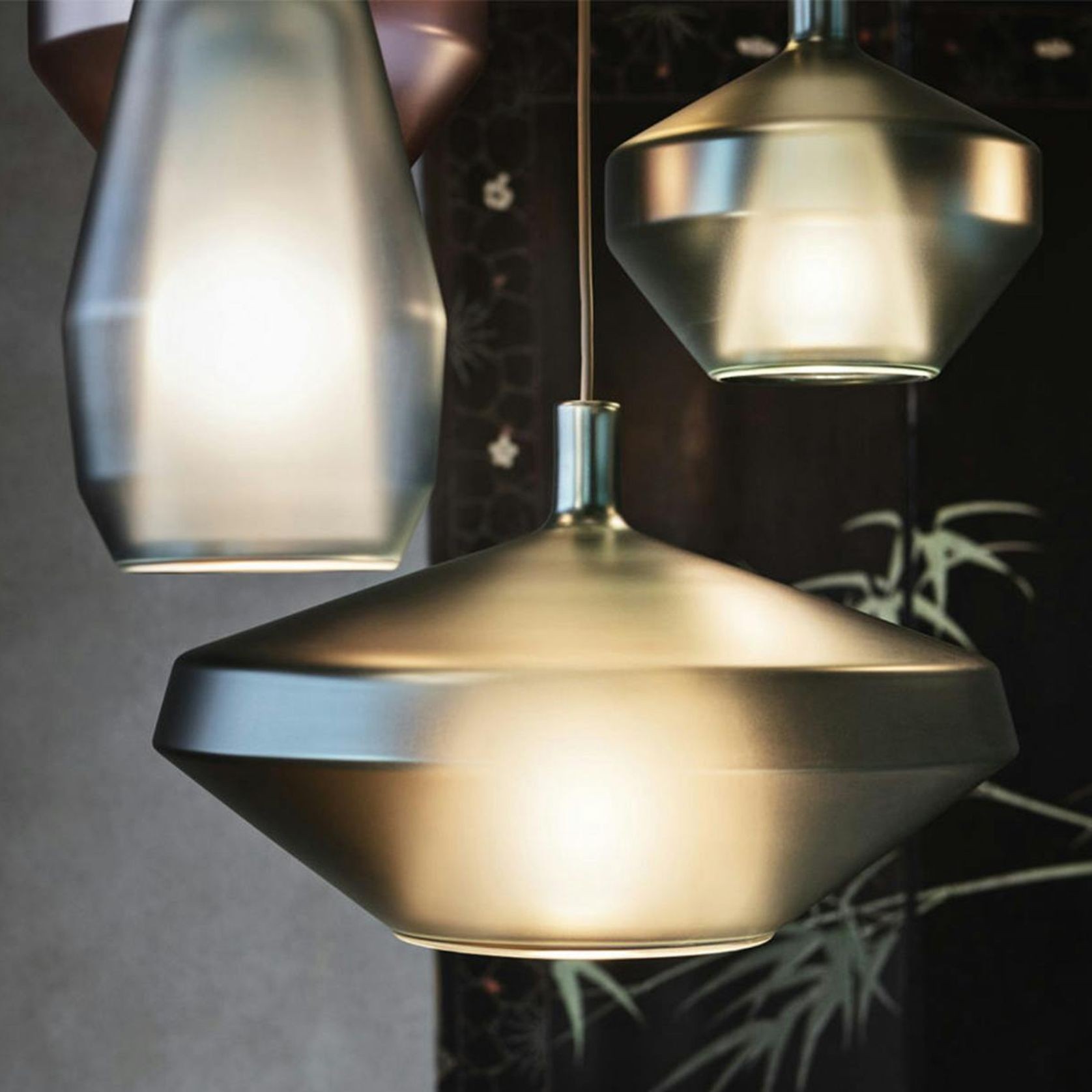 Mom Pendant Lamp gallery detail image
