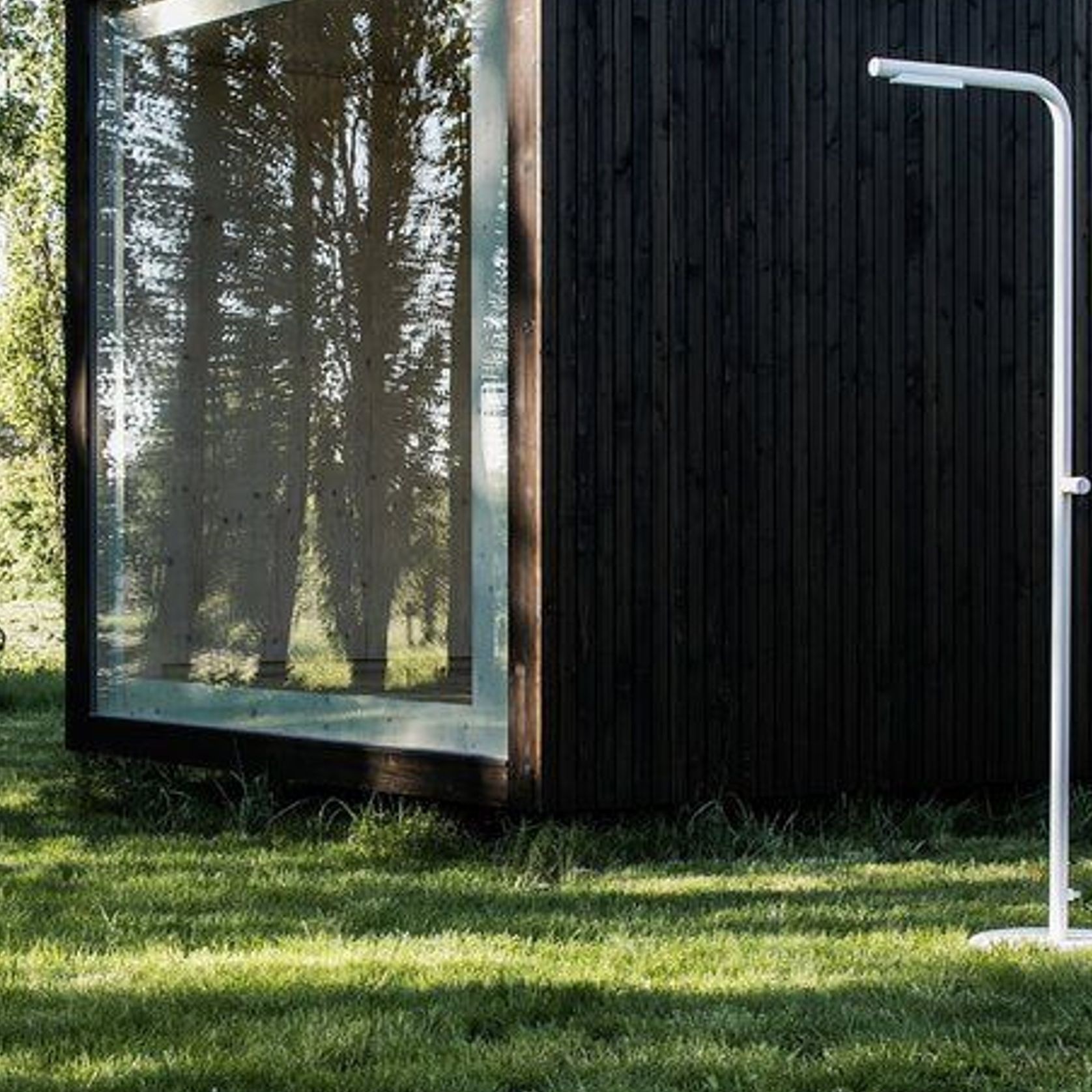 ZEE Levantine Outdoor Shower White gallery detail image
