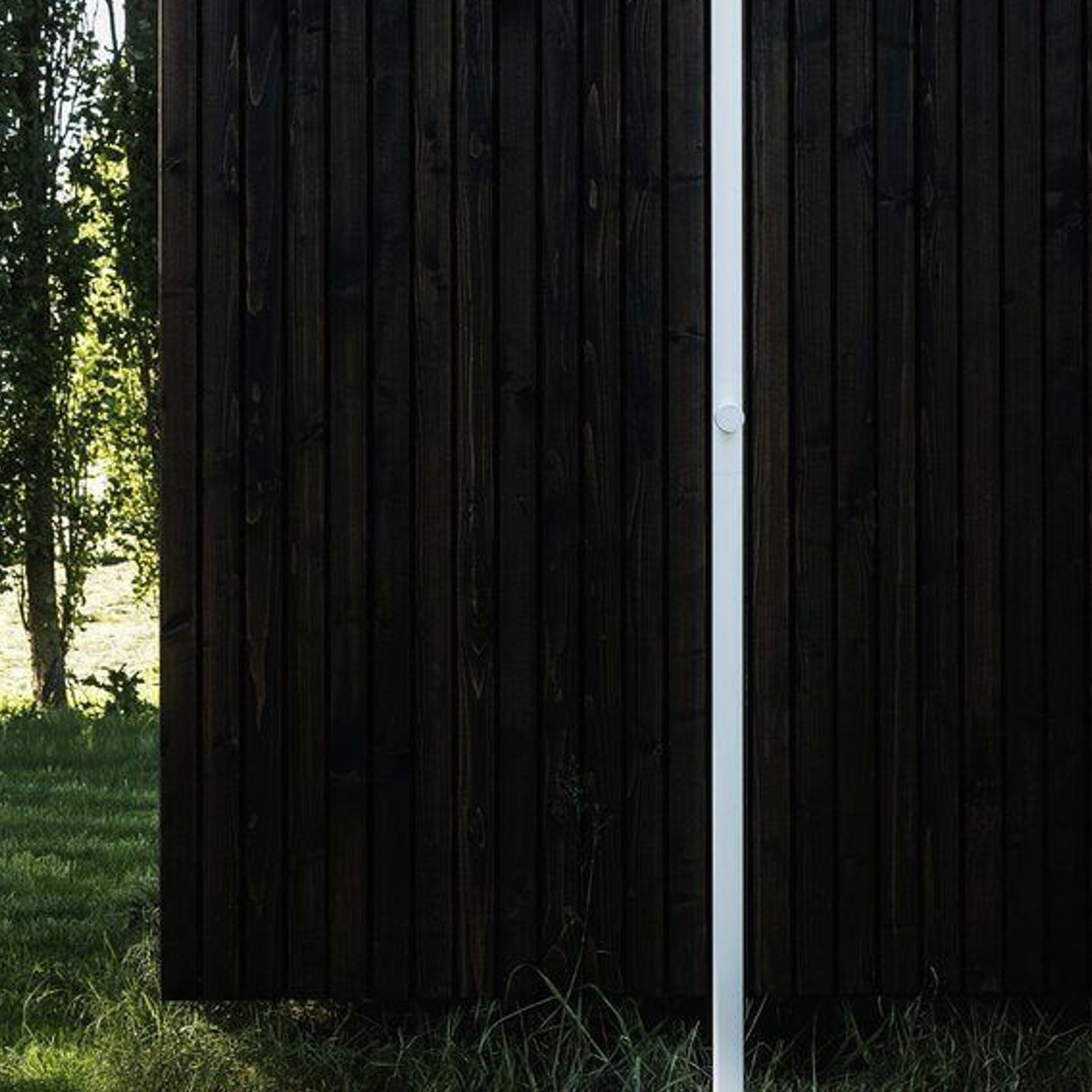 ZEE Levantine Outdoor Shower White gallery detail image