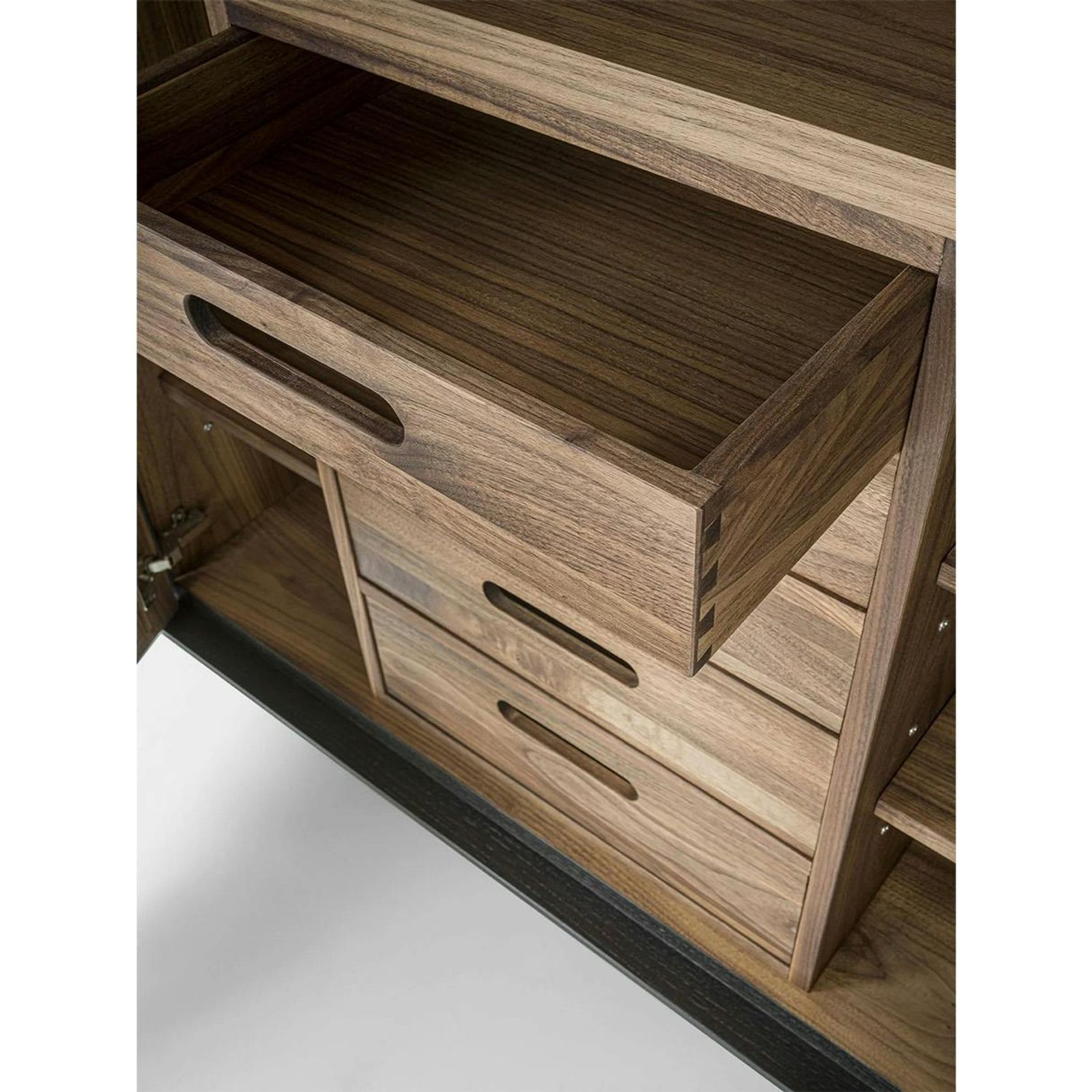 Move Cabinet gallery detail image