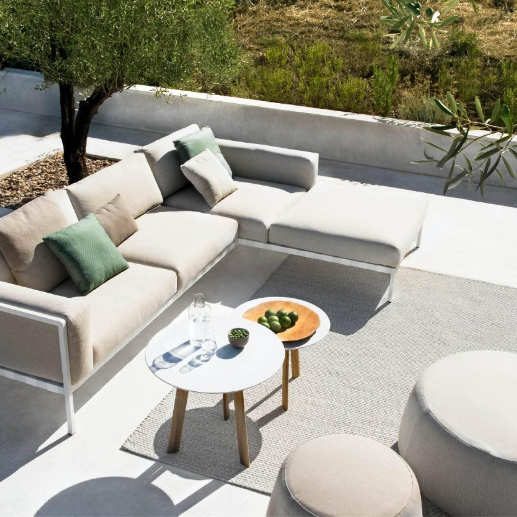 Natal Alu Sofa in White gallery detail image