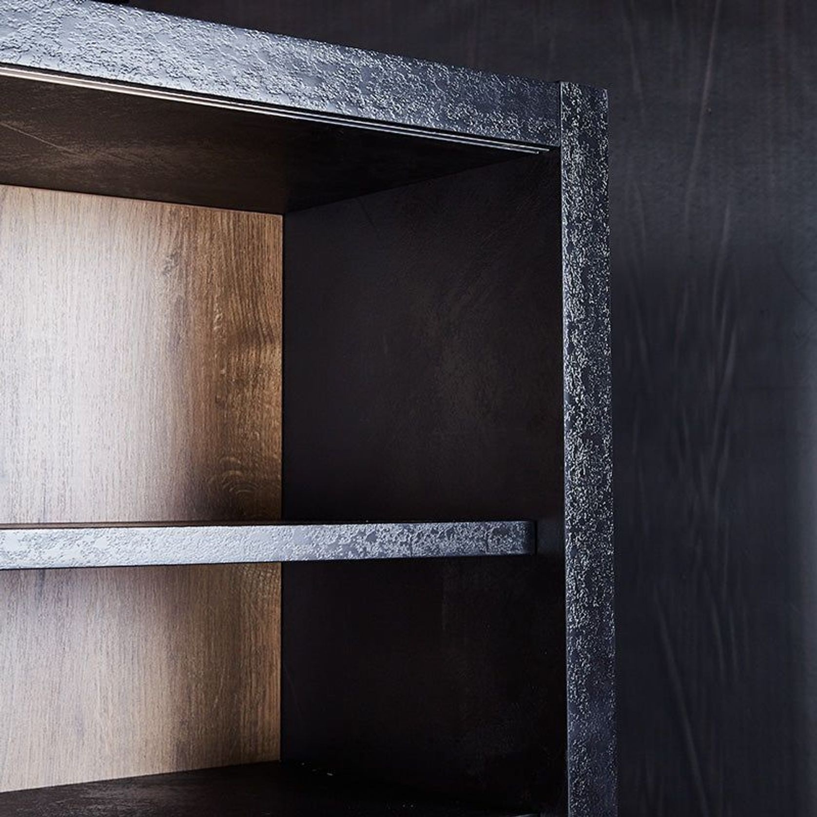 DAXTON Display Unit 2.4M - Warm Oak & Black gallery detail image
