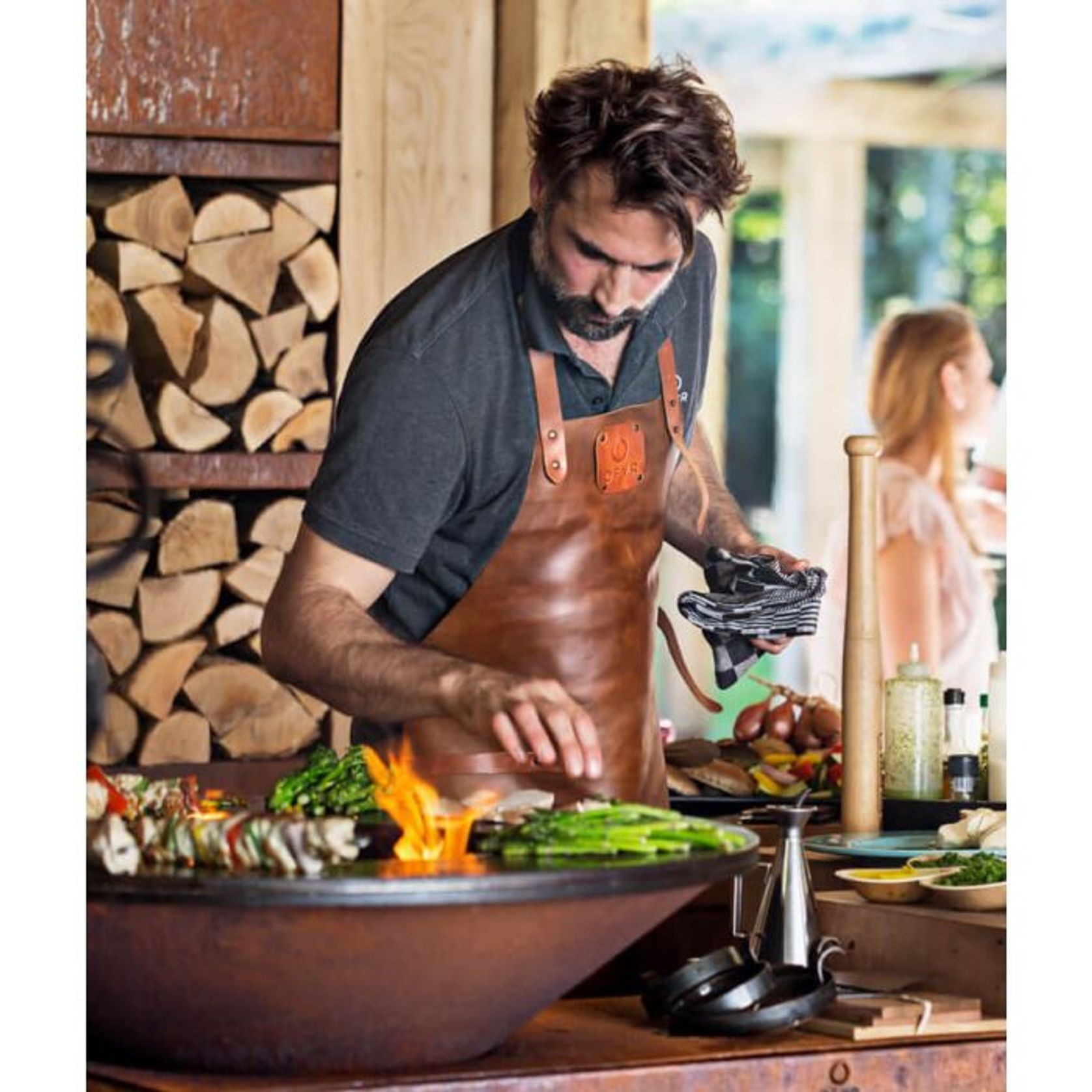 Ofyr Leather Apron gallery detail image