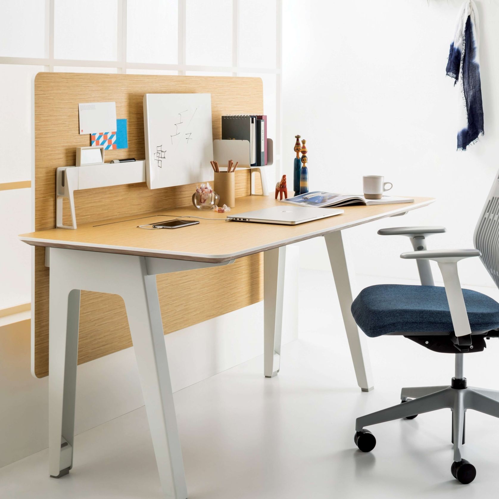 Optimis Single Desk gallery detail image