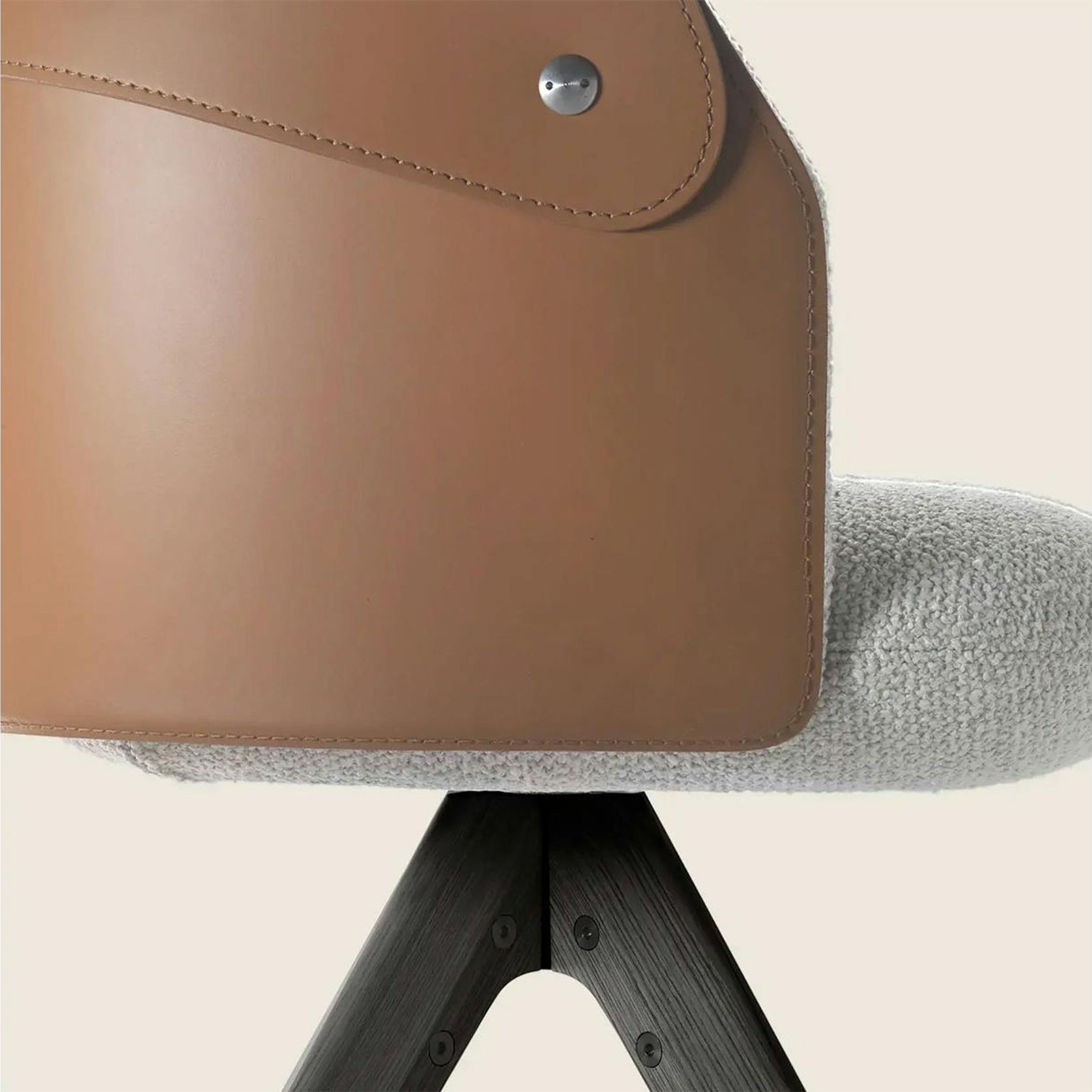 Ozzy Swivel Dining Chair By Flexform gallery detail image