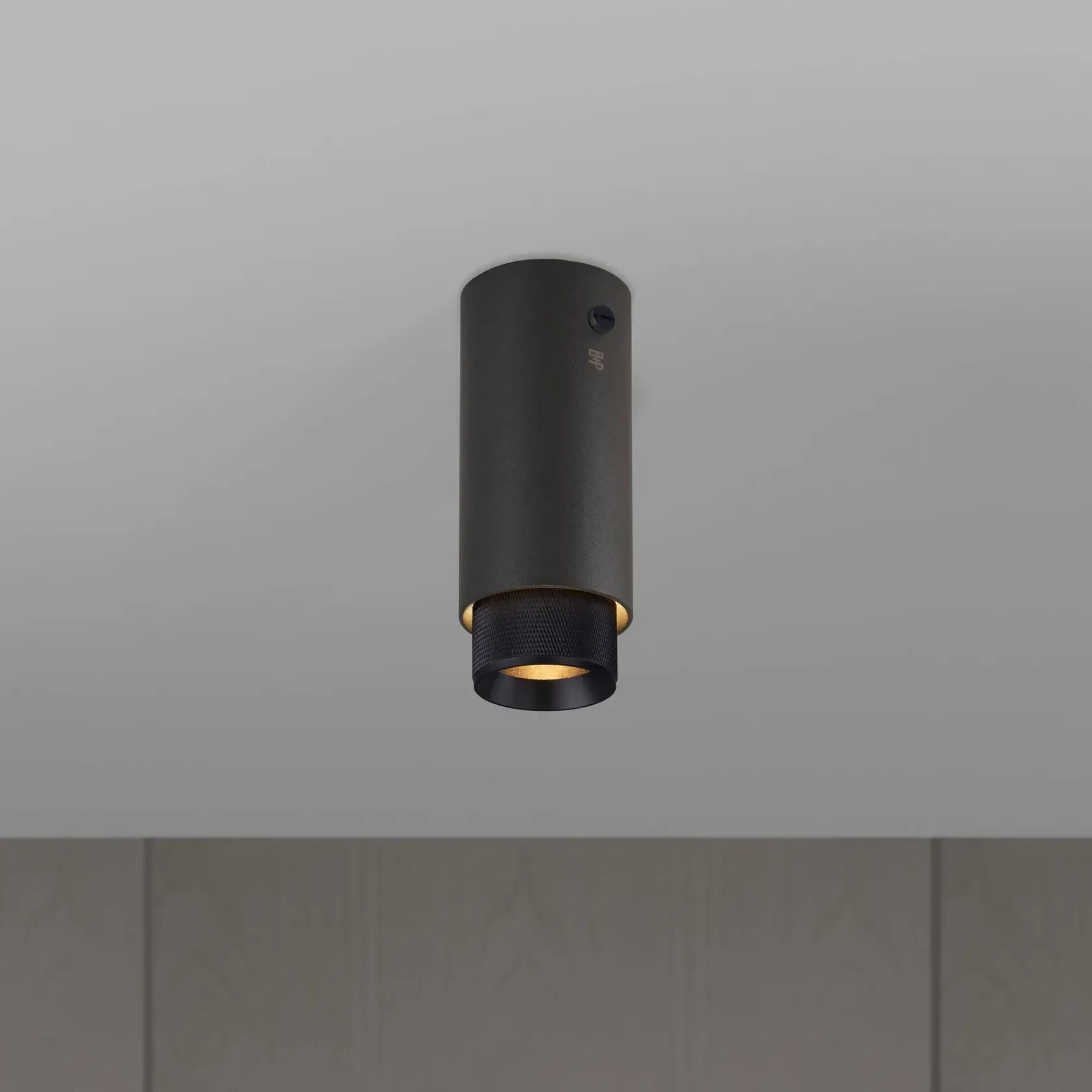 Exhaust Surface Spotlight gallery detail image