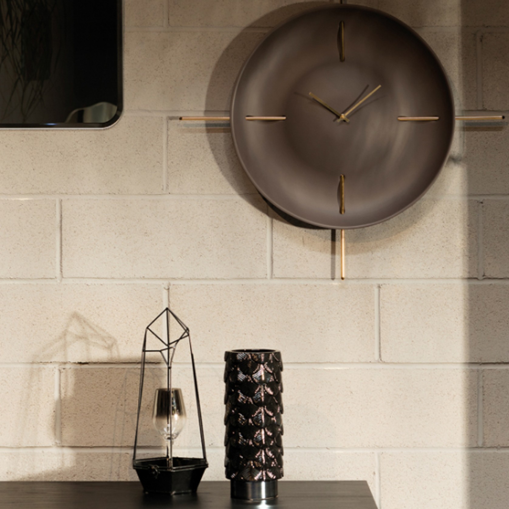 Rendez-vous Clock gallery detail image
