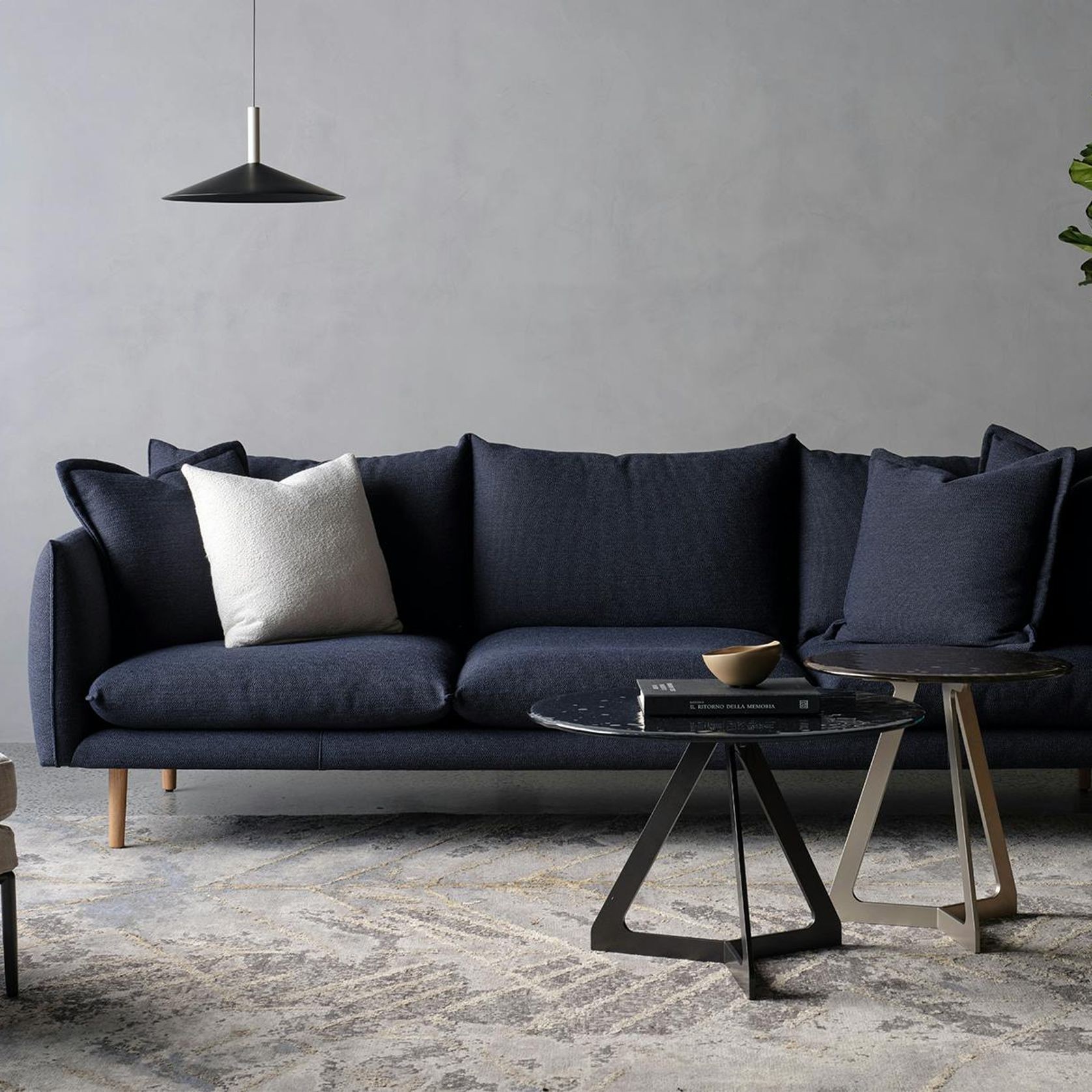 Renn Sofa gallery detail image