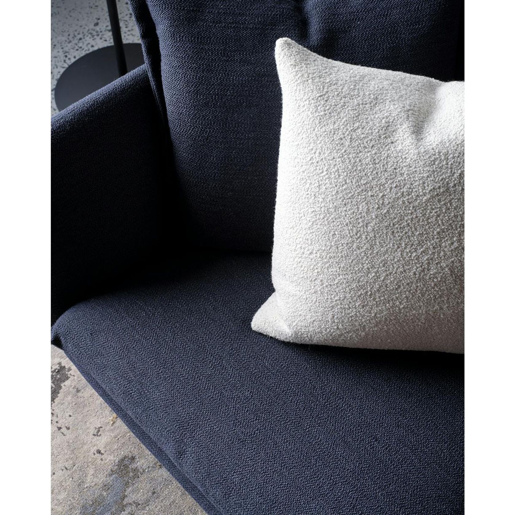 Renn Sofa gallery detail image