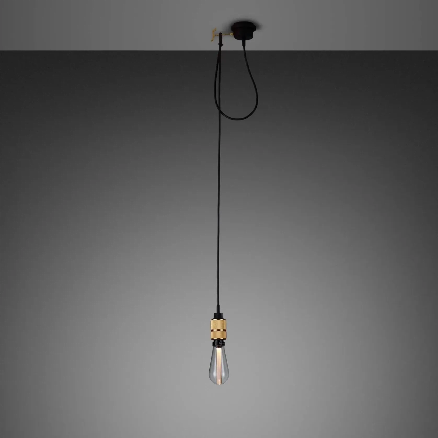 Hooked 1.0 Nude Pendant gallery detail image