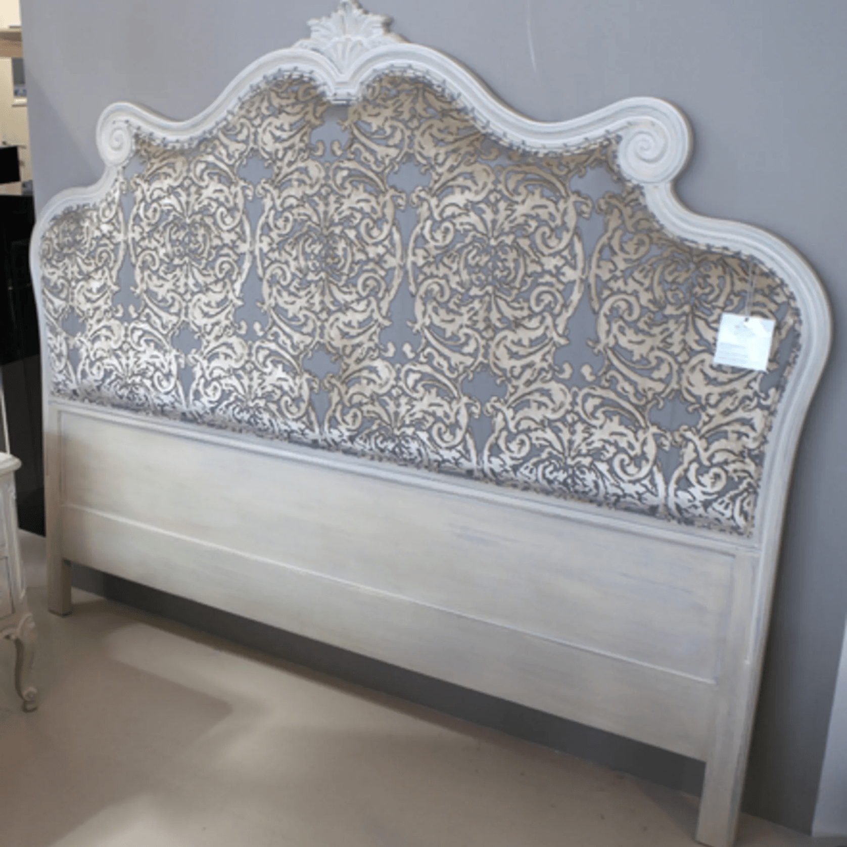9639 Bed gallery detail image