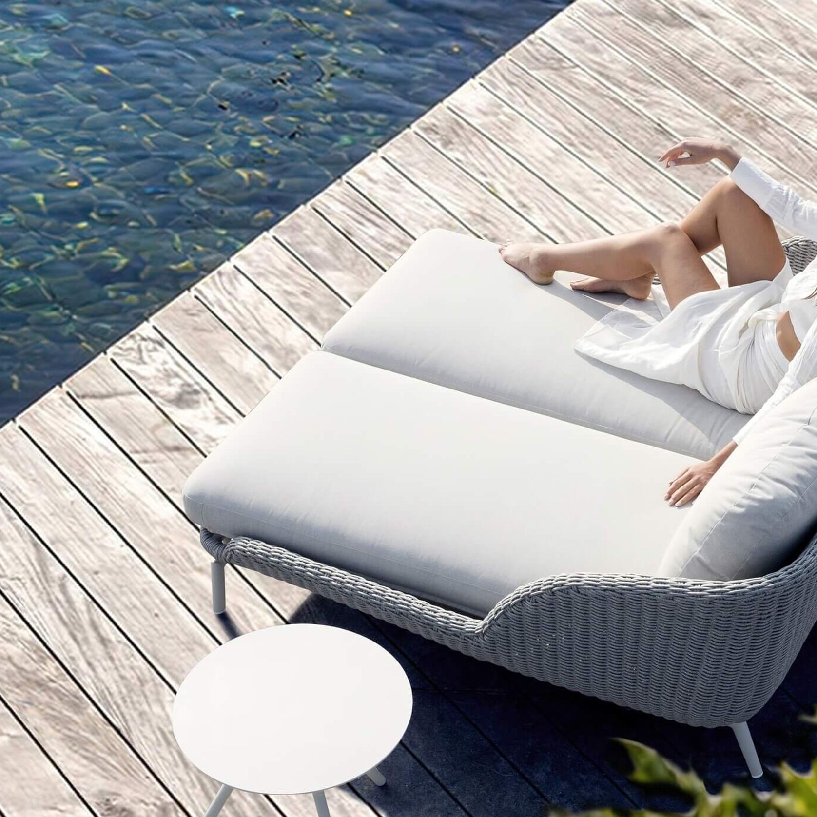 Skate Outdoor Right Hand Chaise gallery detail image