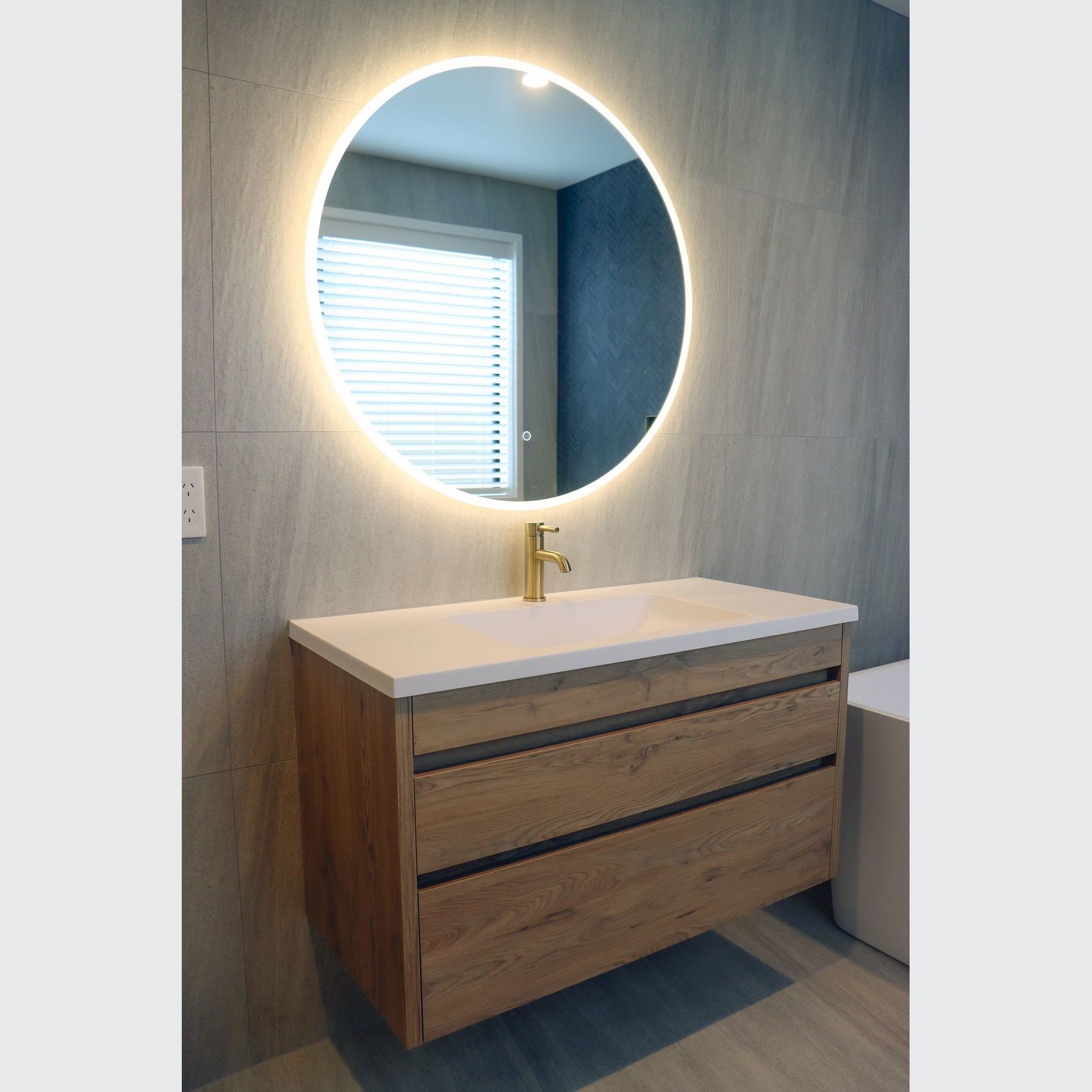 Code Lux 1000 2 Drawer Wall Hung Stock Vanity gallery detail image