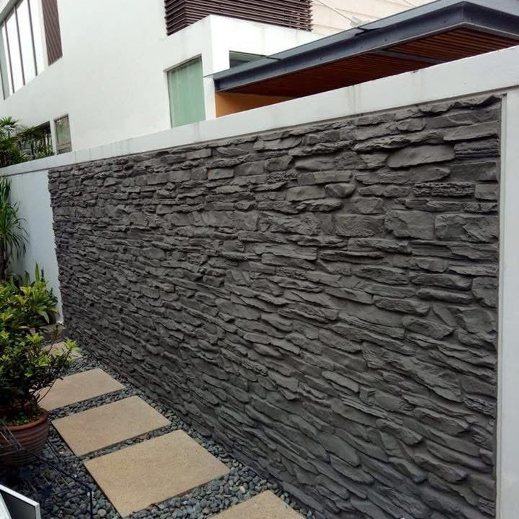 Stacked Stone gallery detail image