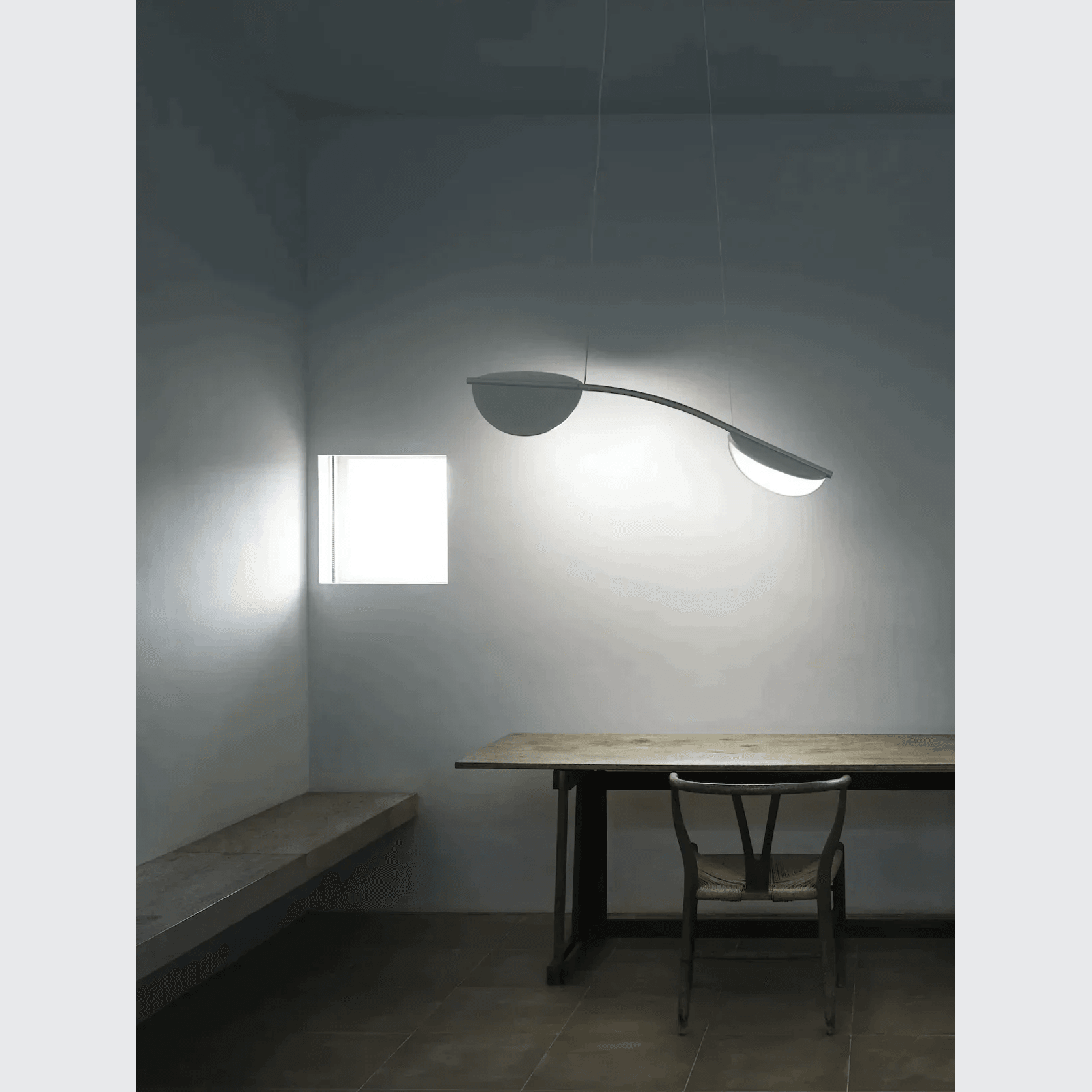 Almendra Linear gallery detail image