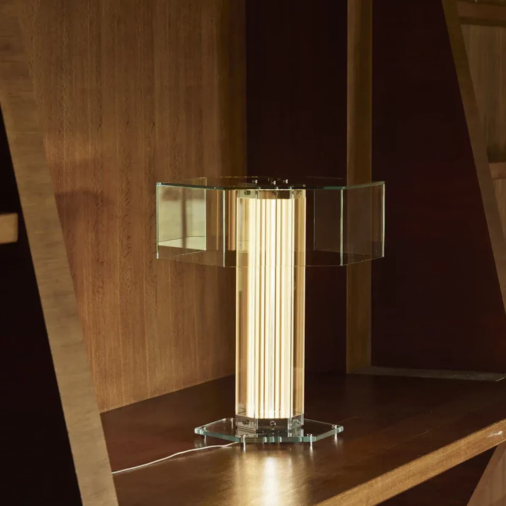 Superwire T Table Lamp by Flos gallery detail image