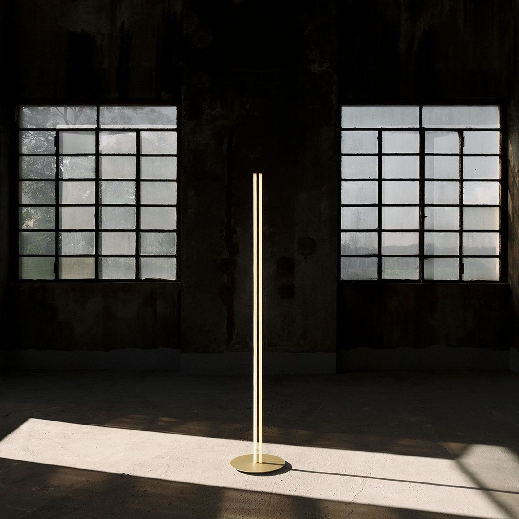 Coordinates Floor Lamp gallery detail image