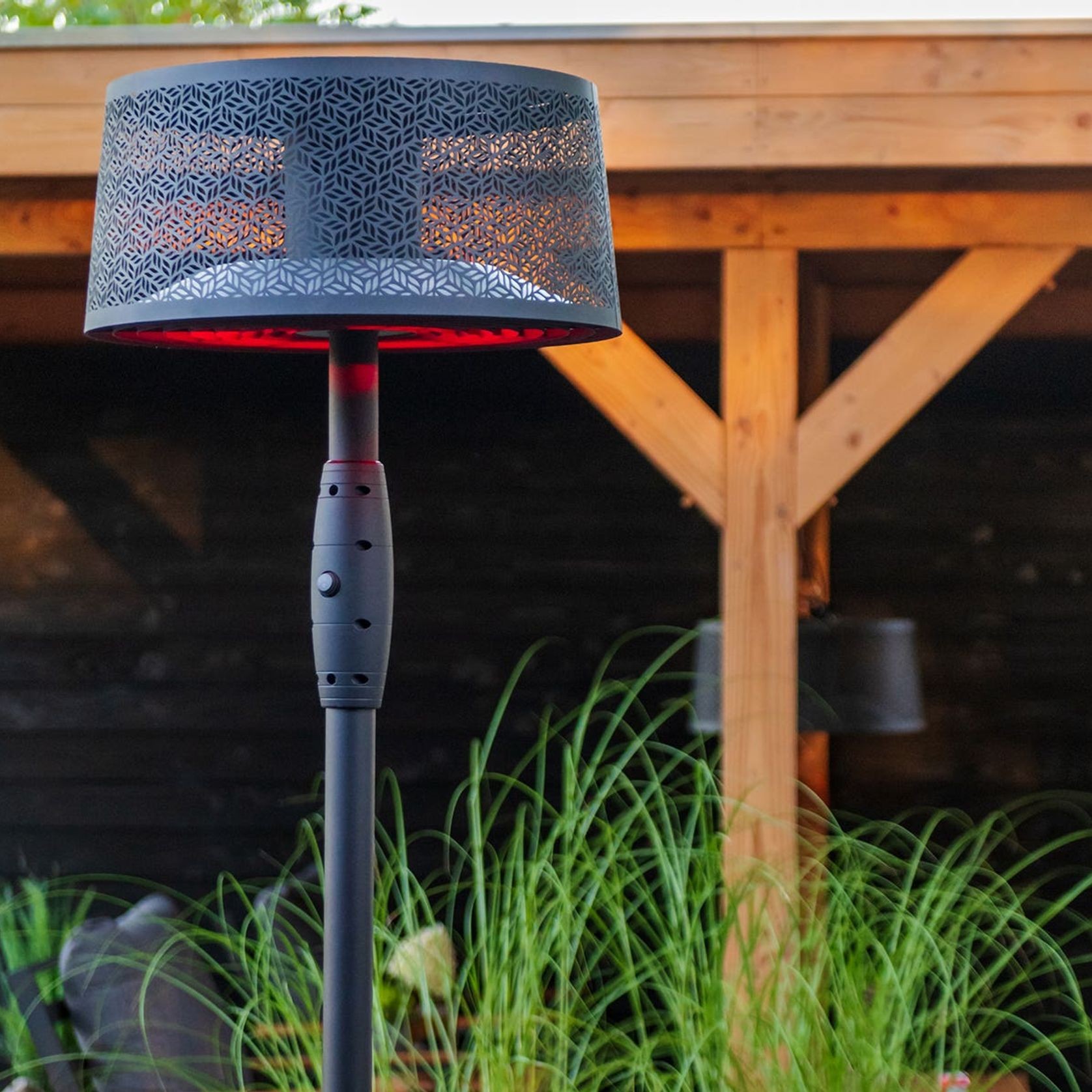 Sunred Smart Heater Moderna Artix Ultra Standing 2000W gallery detail image