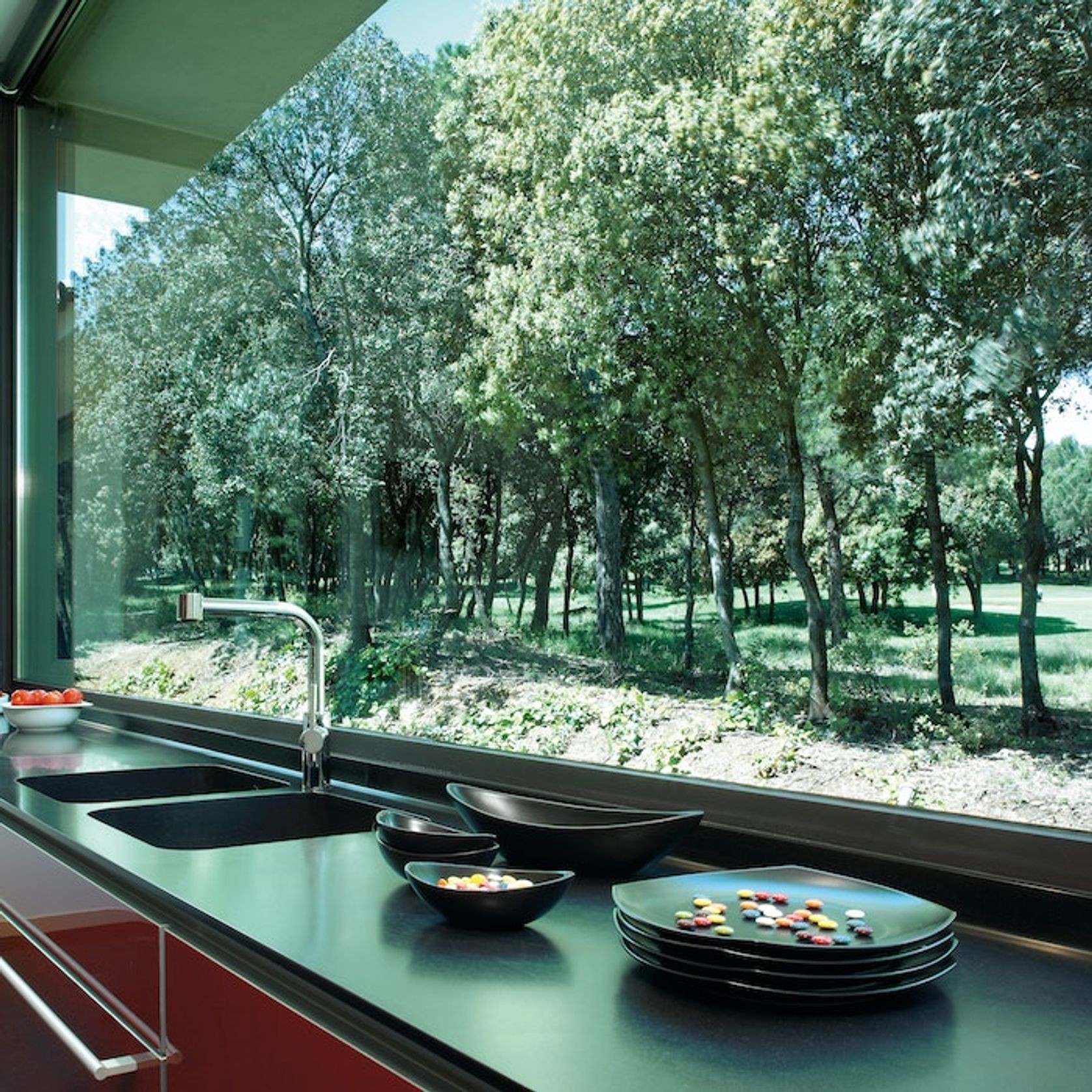 Silestone, Benchtop, Tebas Black18 gallery detail image