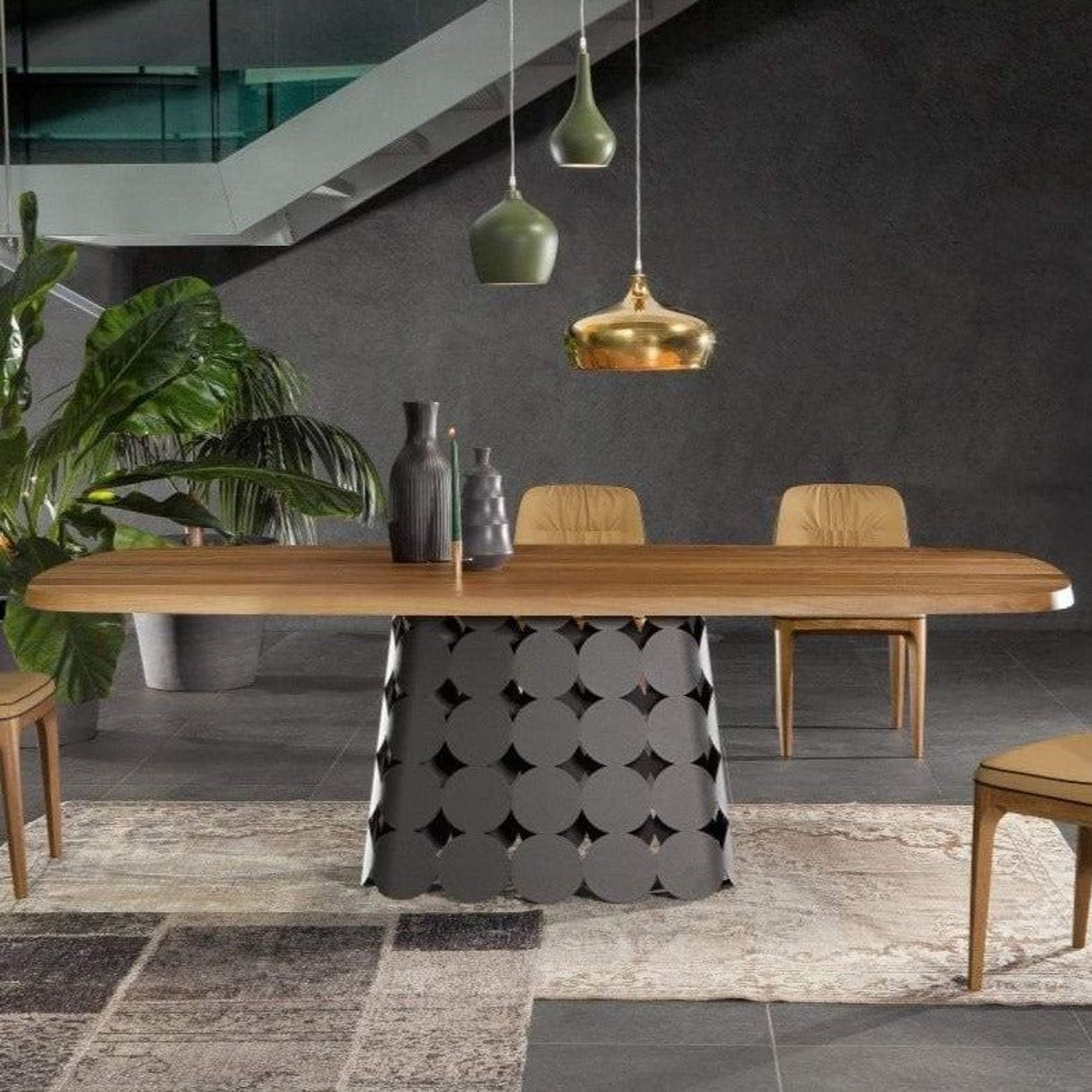 Pois Dining Table gallery detail image