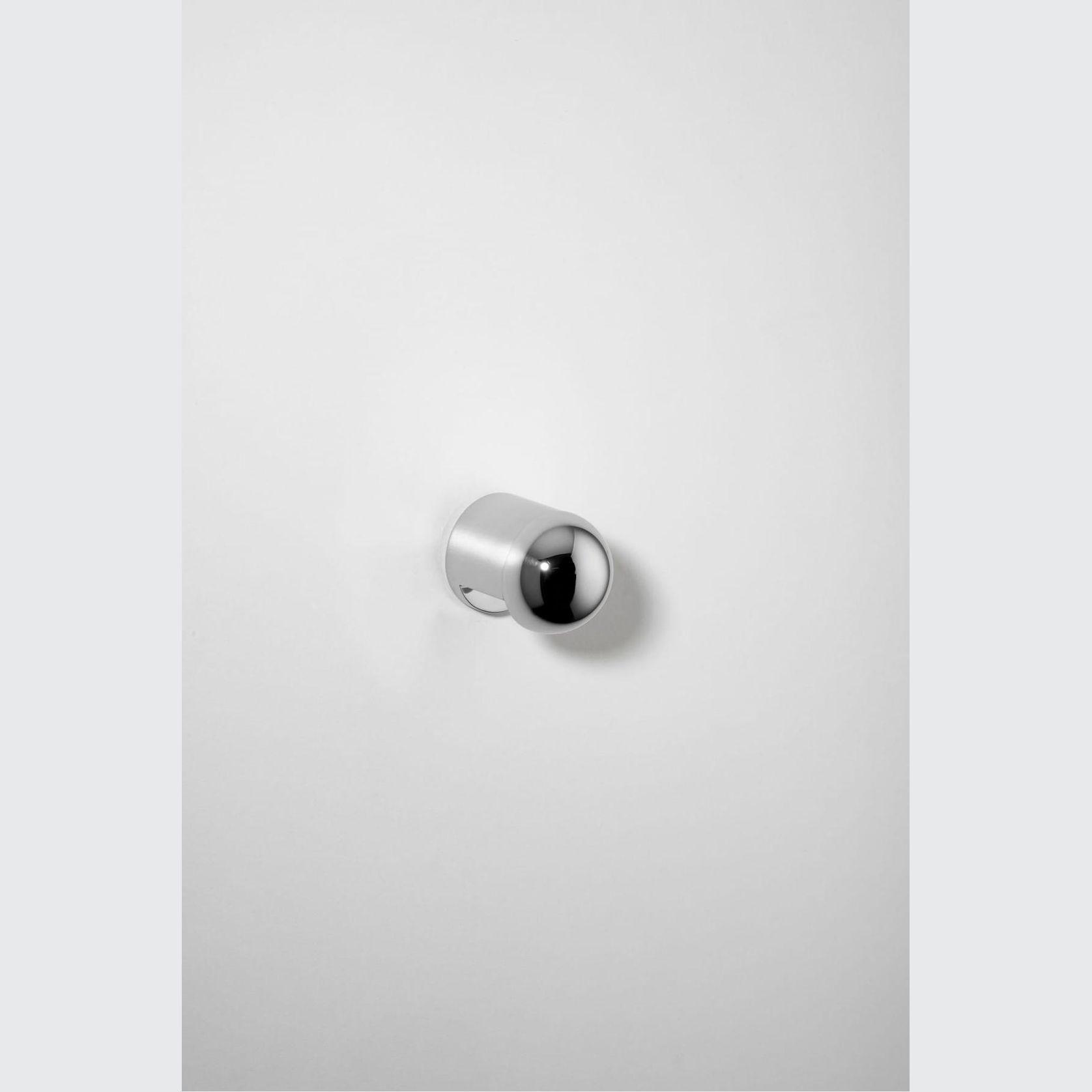 H05 Robe Hook/Cupboard Knob gallery detail image