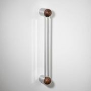 H04 Pull Handle Long gallery detail image