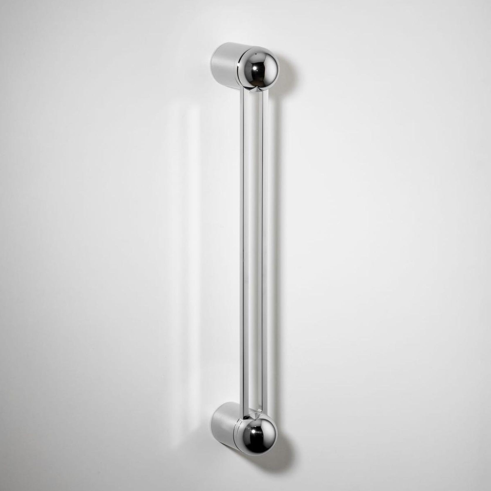H04 Pull Handle Long gallery detail image