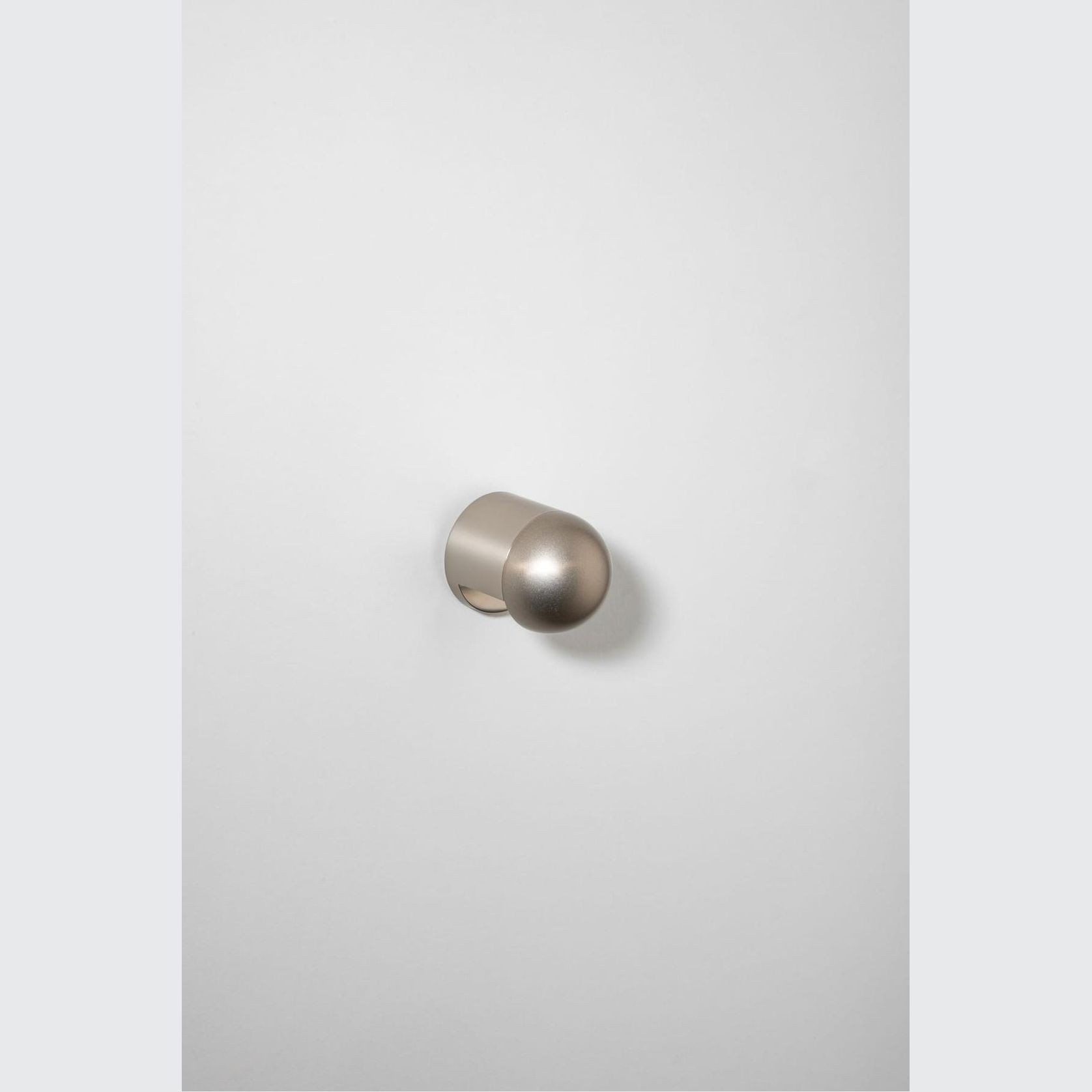 H05 Robe Hook/Cupboard Knob gallery detail image