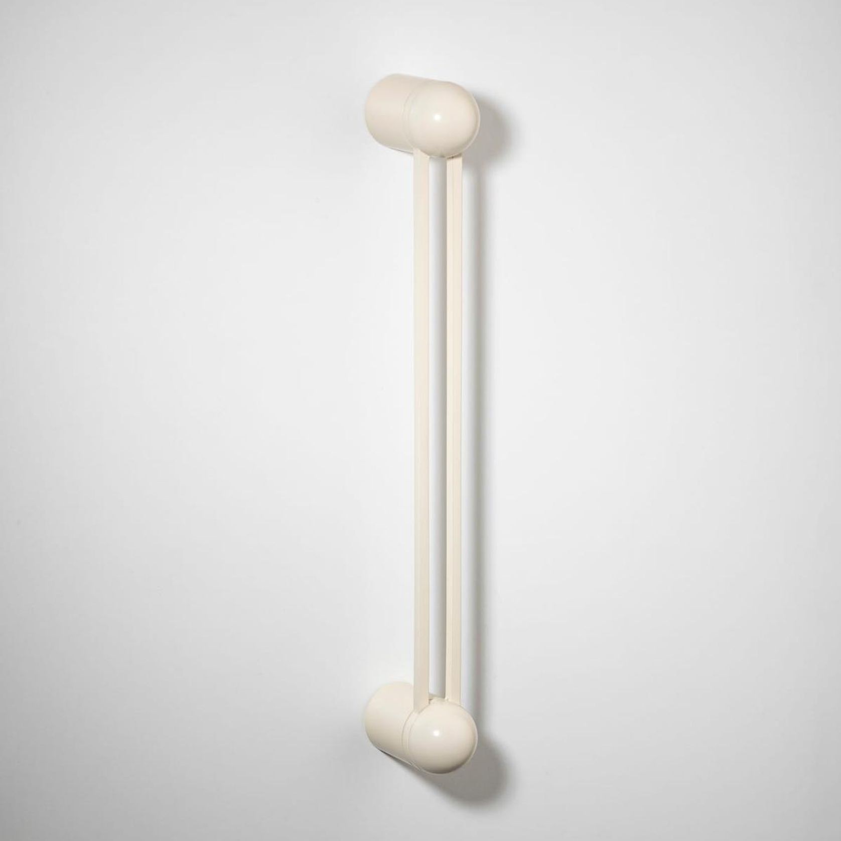H04 Pull Handle Long gallery detail image