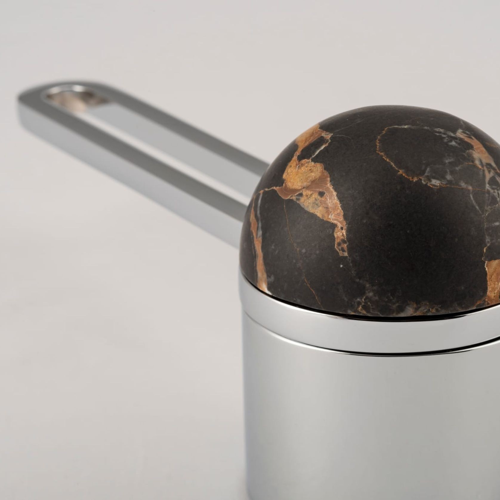 H01 Lever on Rose - Round Rose gallery detail image