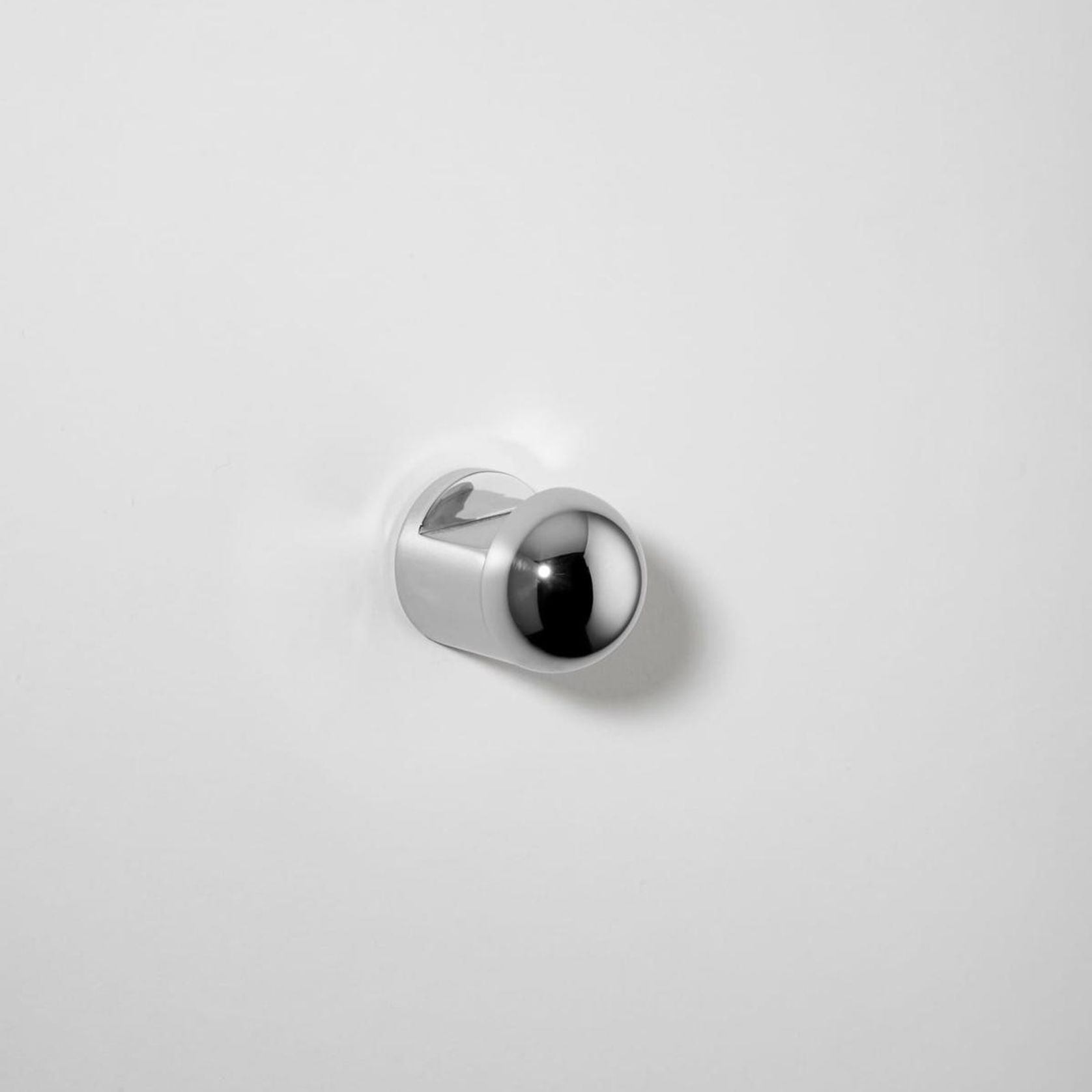 H05 Robe Hook/Cupboard Knob gallery detail image