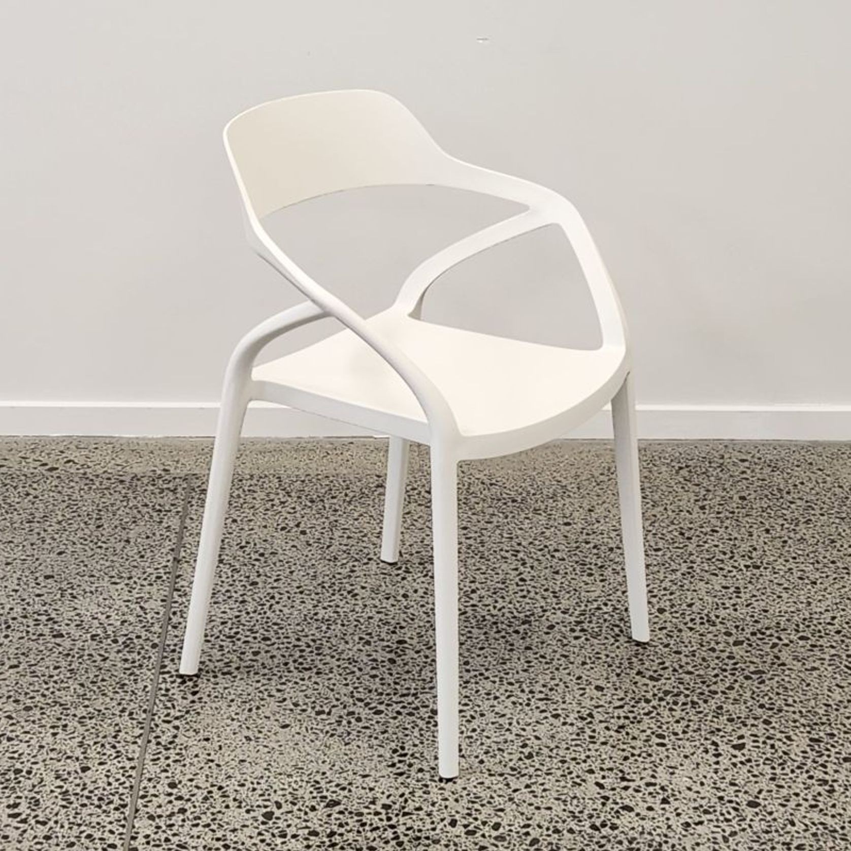 Lyra Resin Dining Chair - White gallery detail image