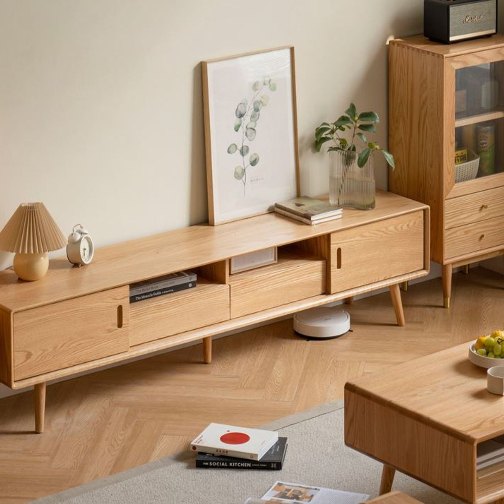 Yorko Natural Solid Oak TV unit gallery detail image