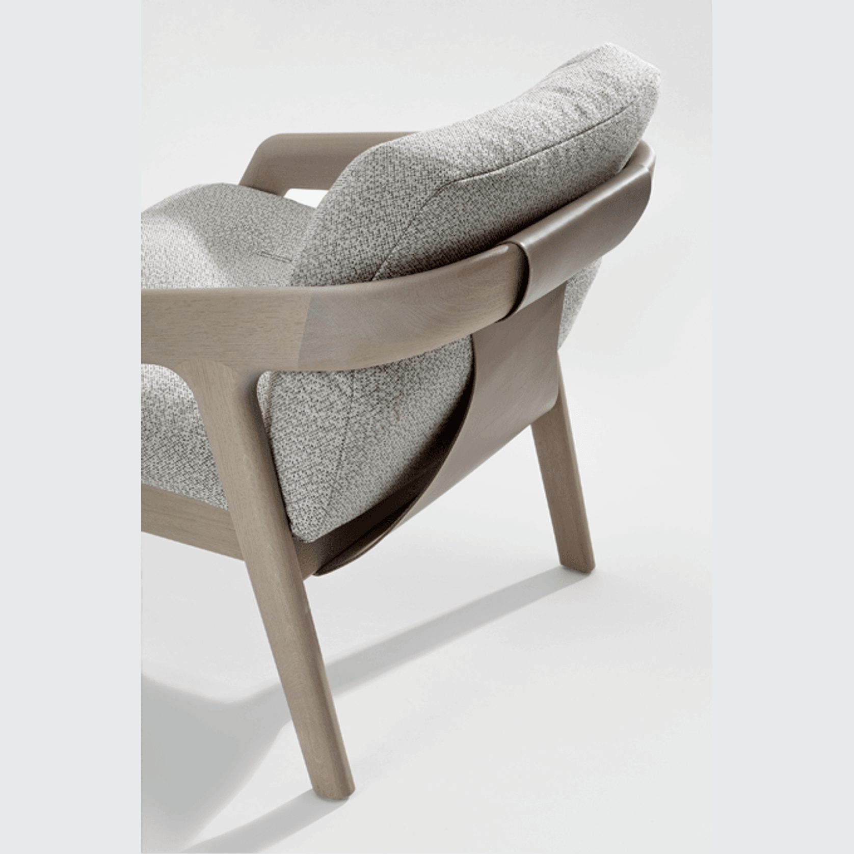 Friday Armchair by Zeitraum gallery detail image