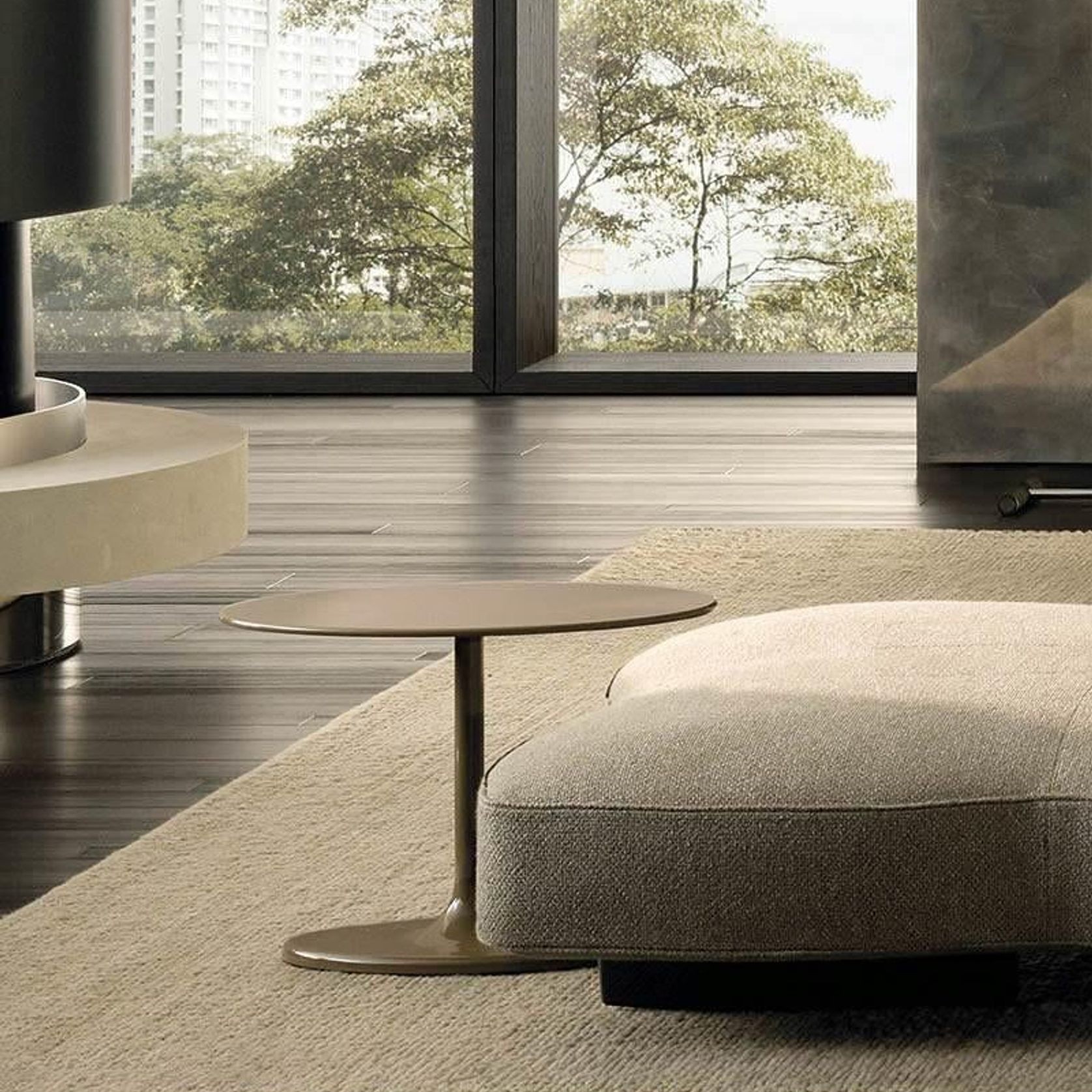 Taiko Side Table by Minotti gallery detail image