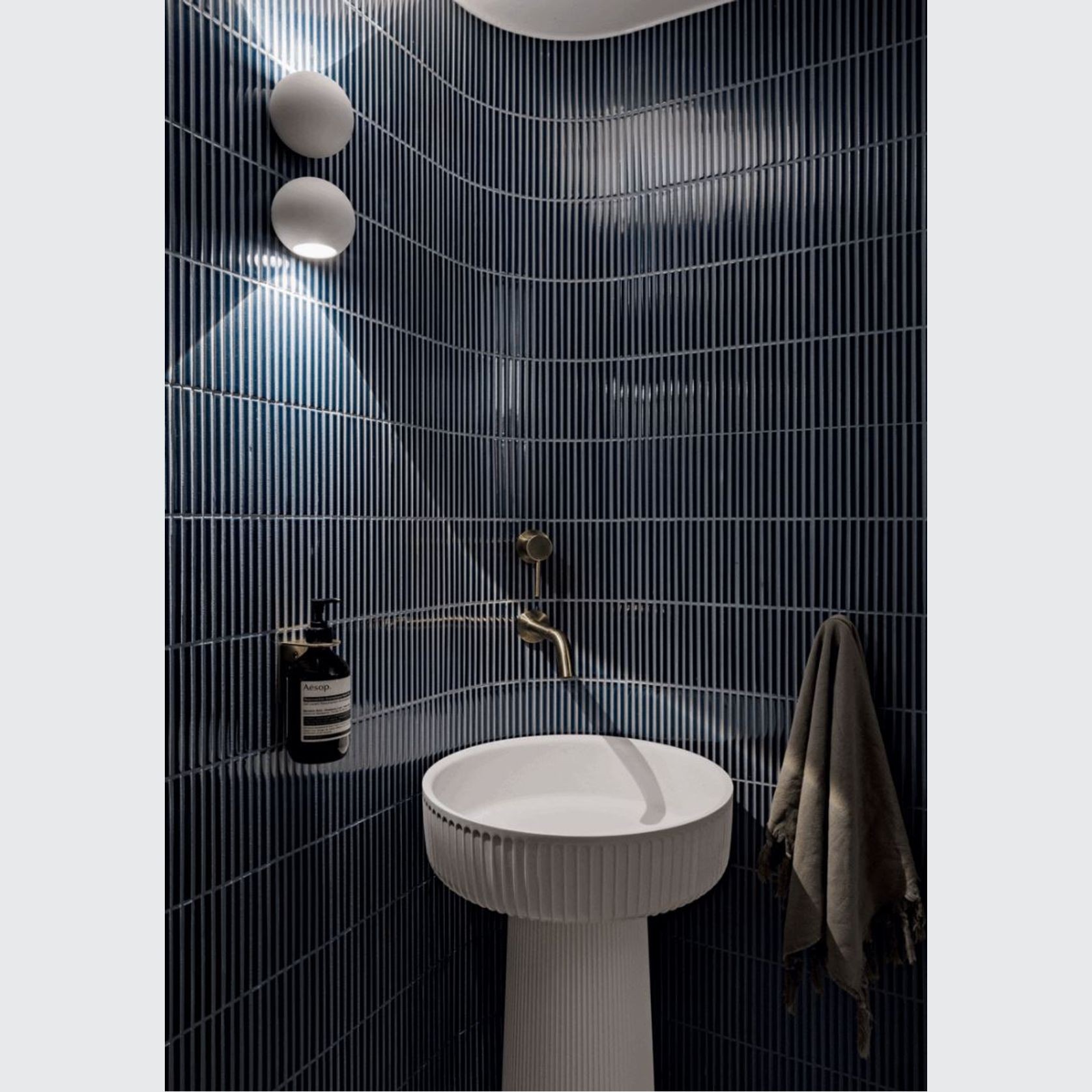 Bastoni Kit Kat | Porcelain Mosaics gallery detail image