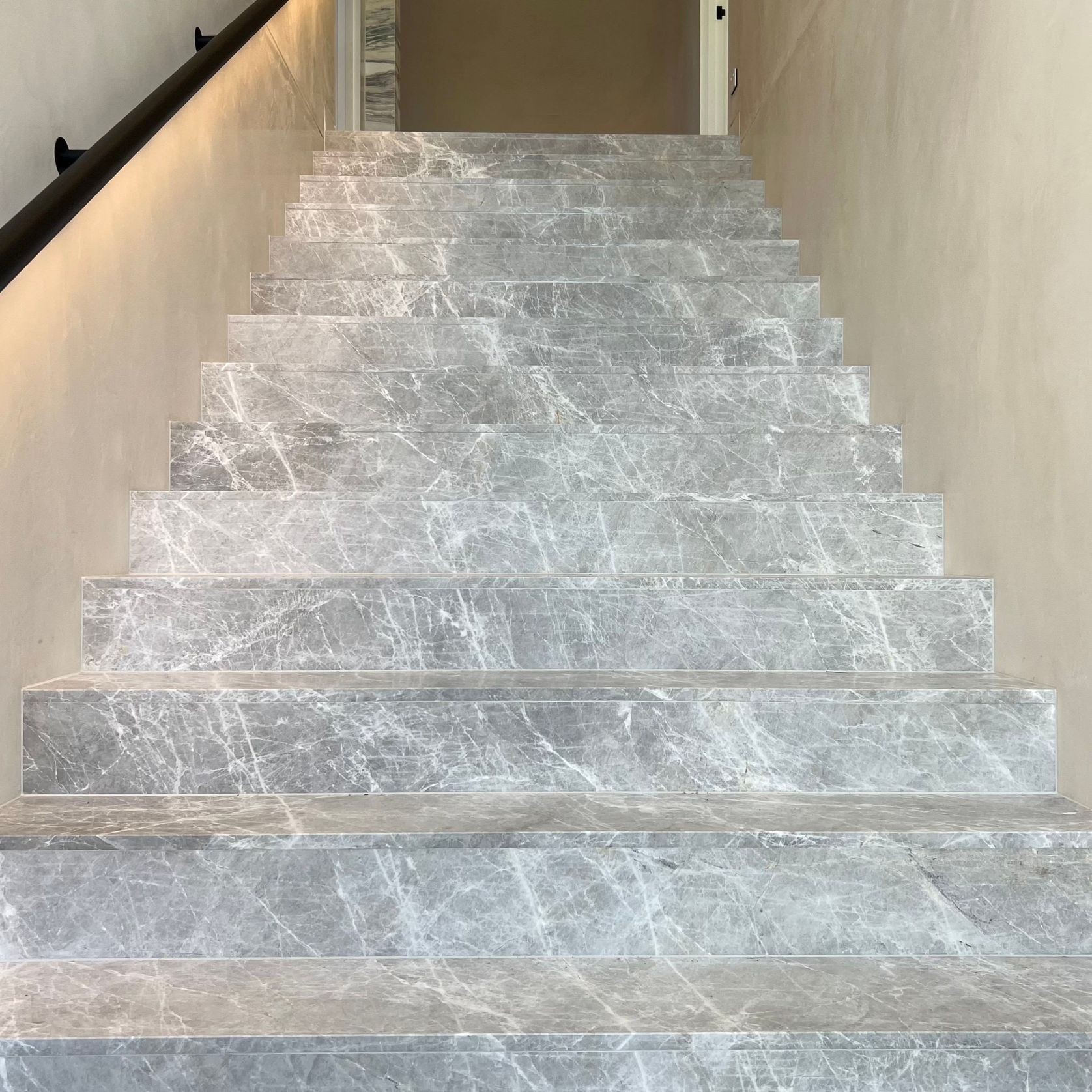 Sky Silver | Marble | Honed gallery detail image