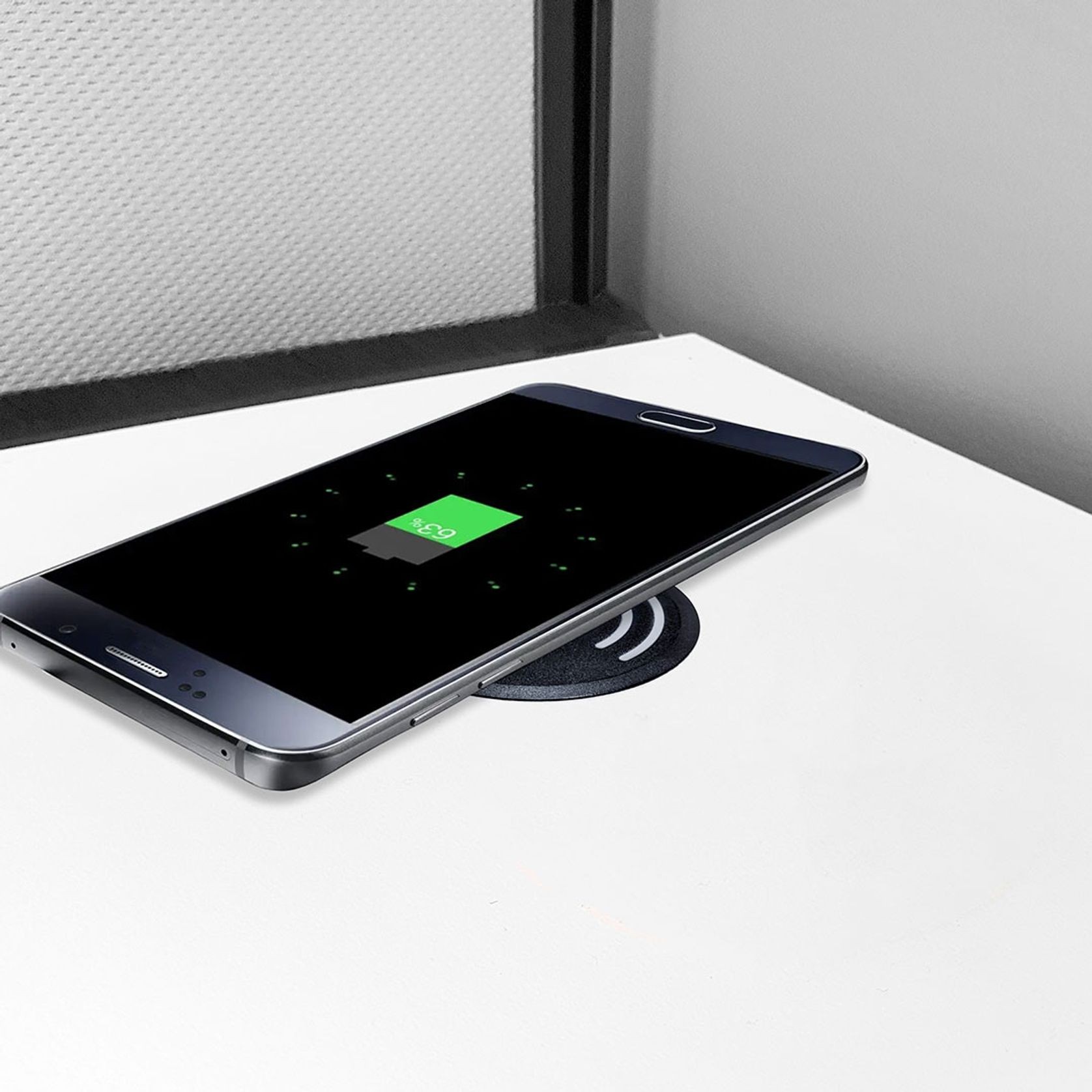 ARC DOT Commercial Grade Mobile Phone Charger gallery detail image
