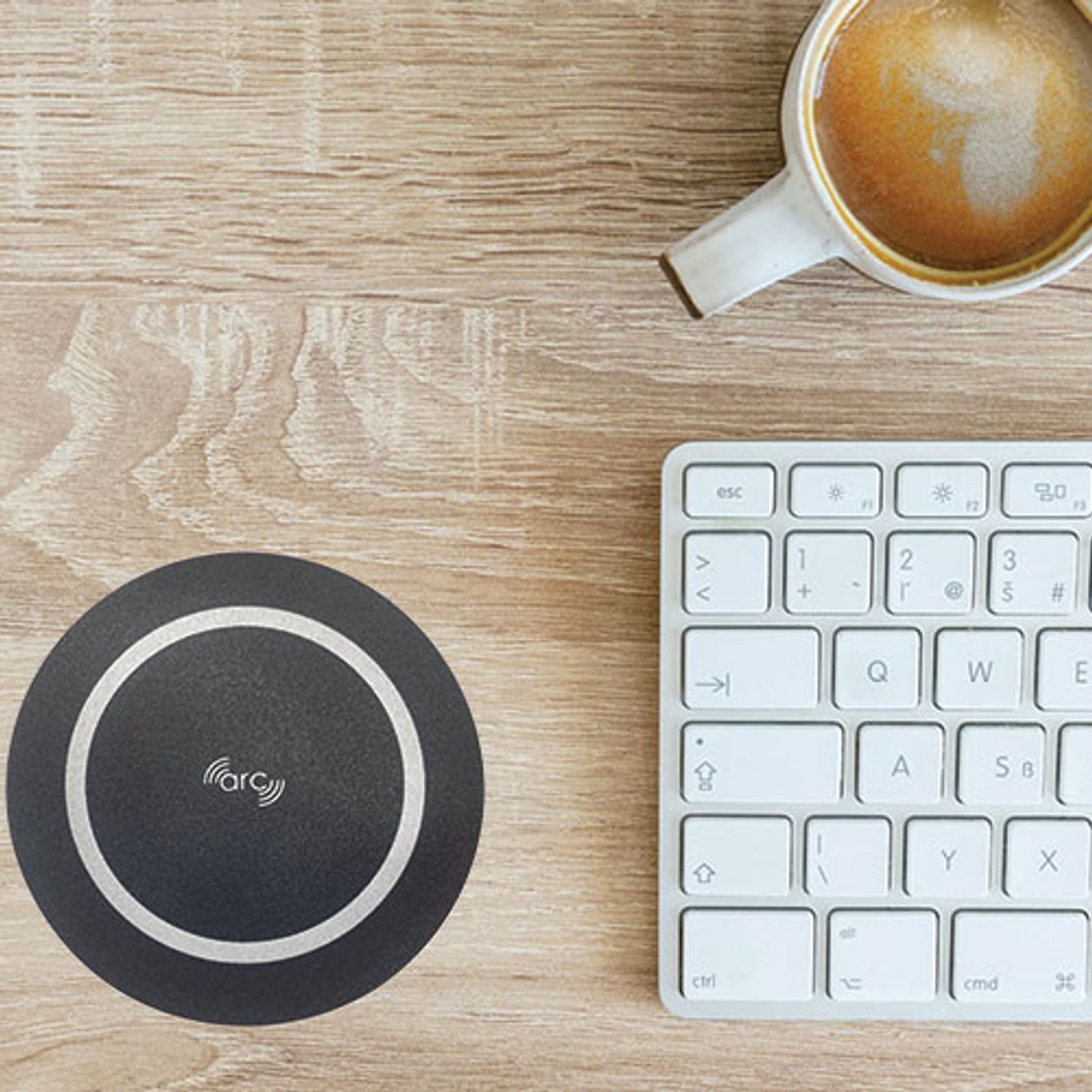 ARC-H LD Wireless Charger gallery detail image