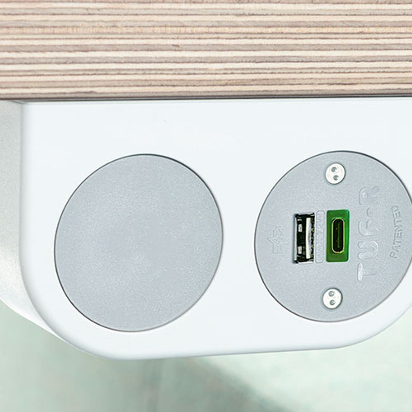 TUF-R HP (72W) USB Charger gallery detail image