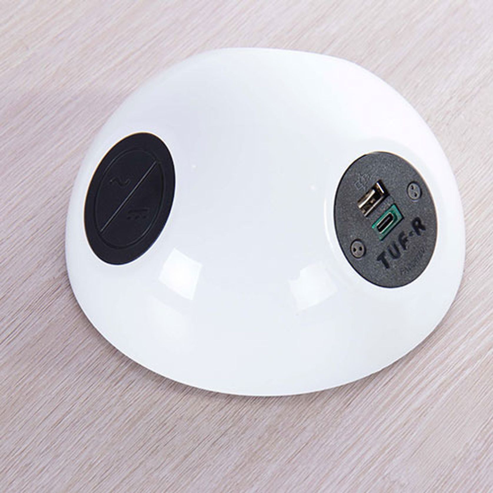 TUF-R HP (72W) USB Charger gallery detail image