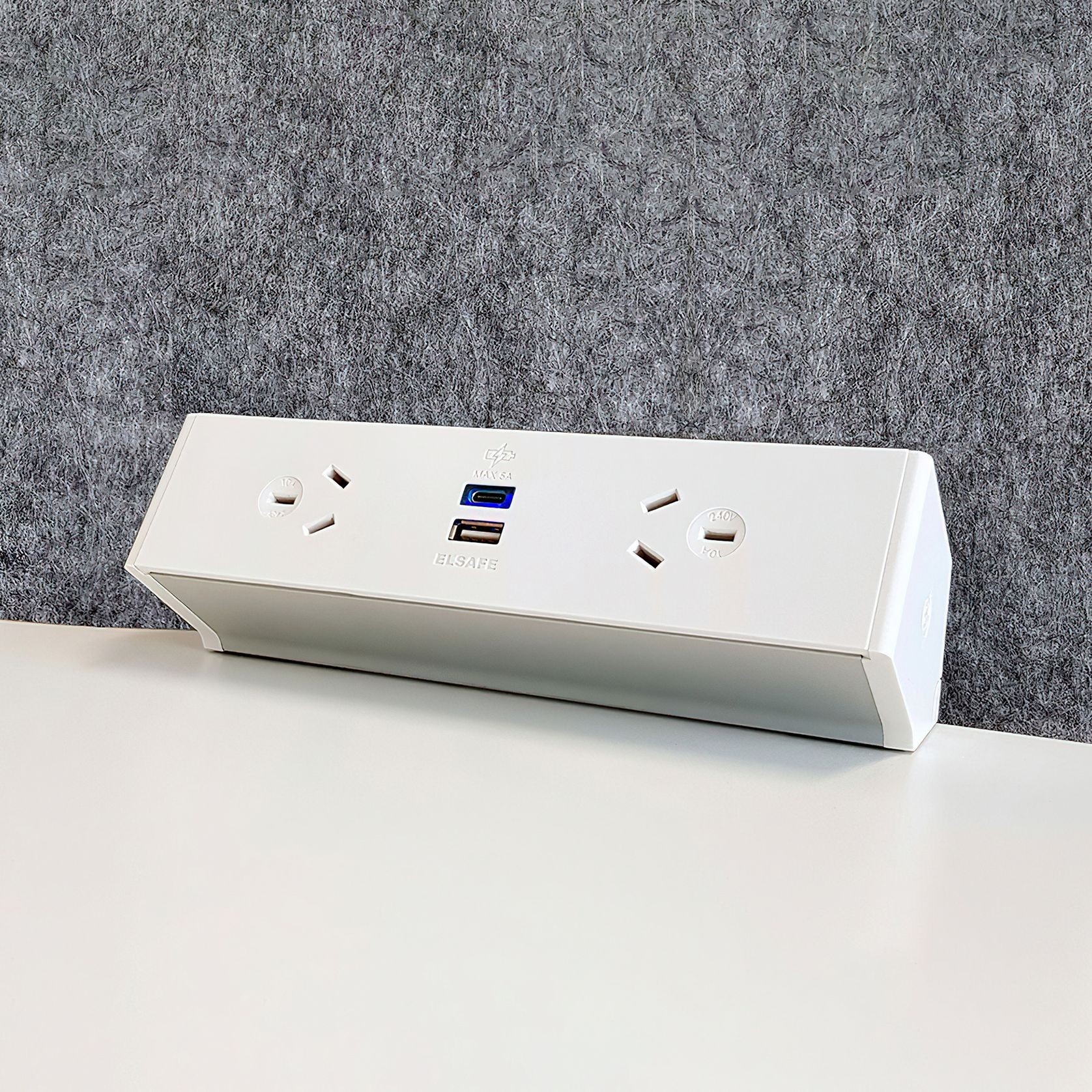 QikSILVA Desktop Power Rail gallery detail image