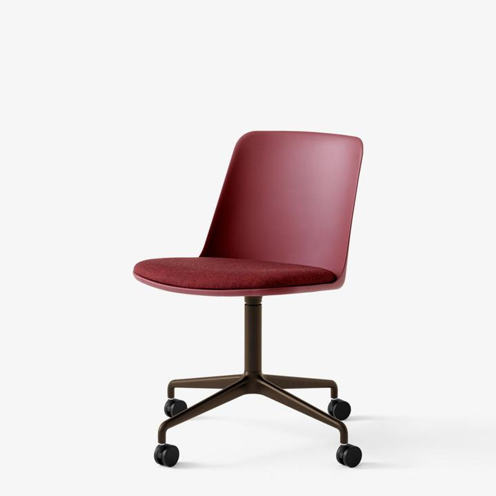 Rely HW22 Chair by &Tradition gallery detail image